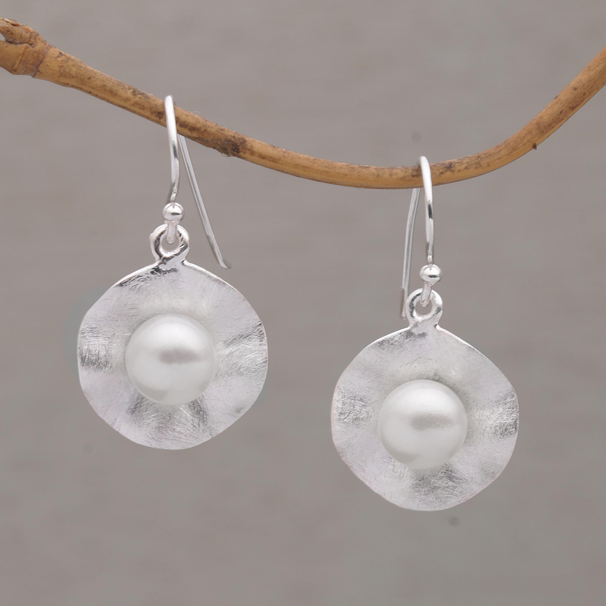 Premium Lily Pad Glow Earrings – Sterling Silver & Cultured Pearl