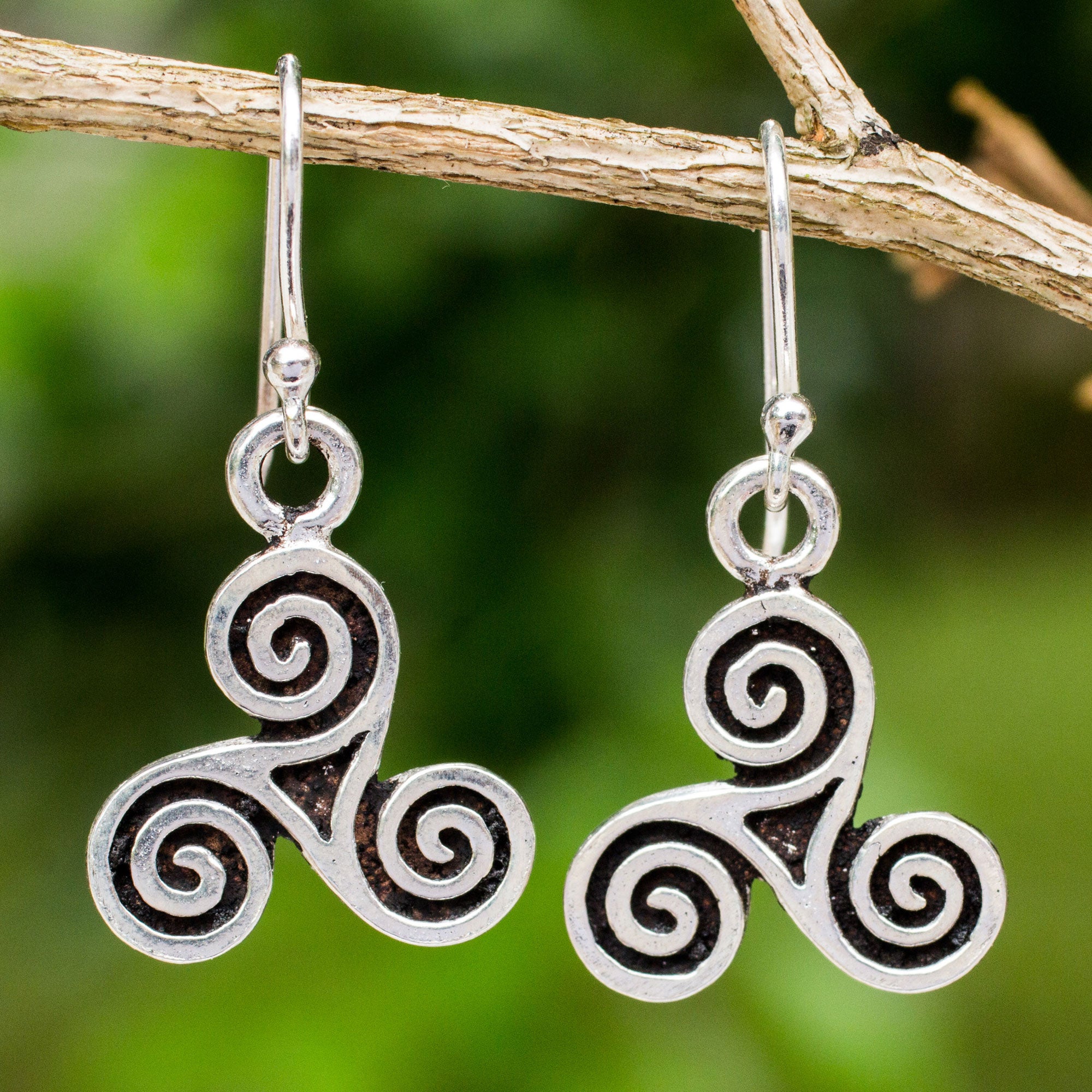 Premium Celtic Tri-Spiral Silver Dangle Earrings – Handcrafted Elegance