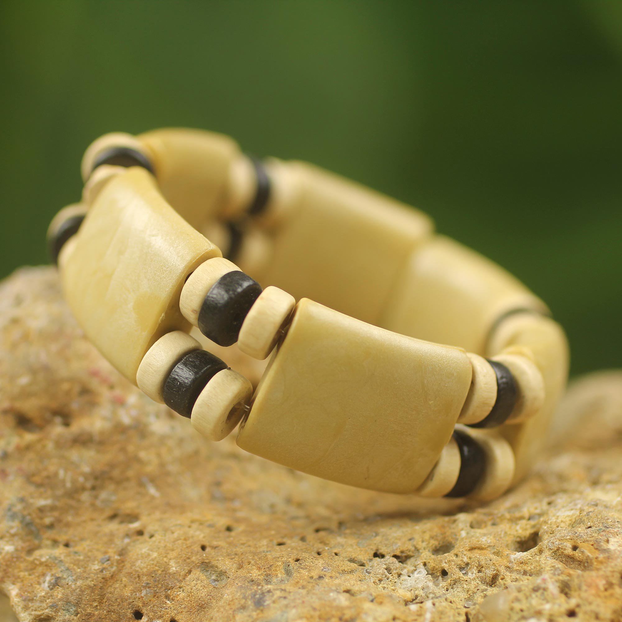 EcoChic Premium Wood & Recycled Bead Stretch Bracelet