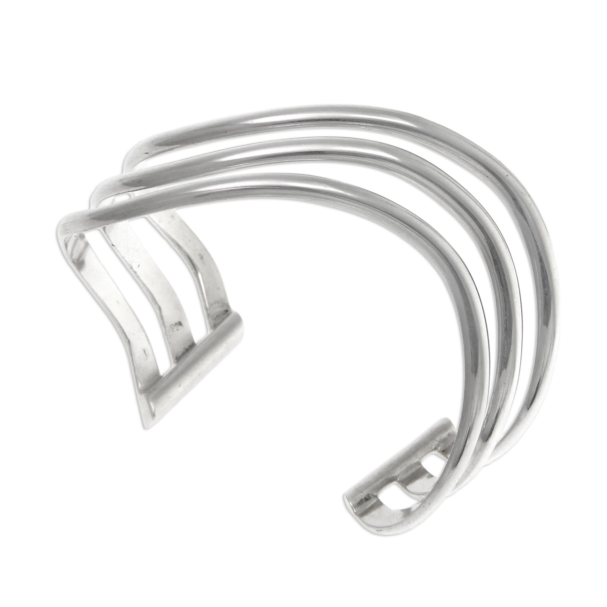 Premium Wakatobi Wave Handmade Silver Bracelet - Ultimate Elegance