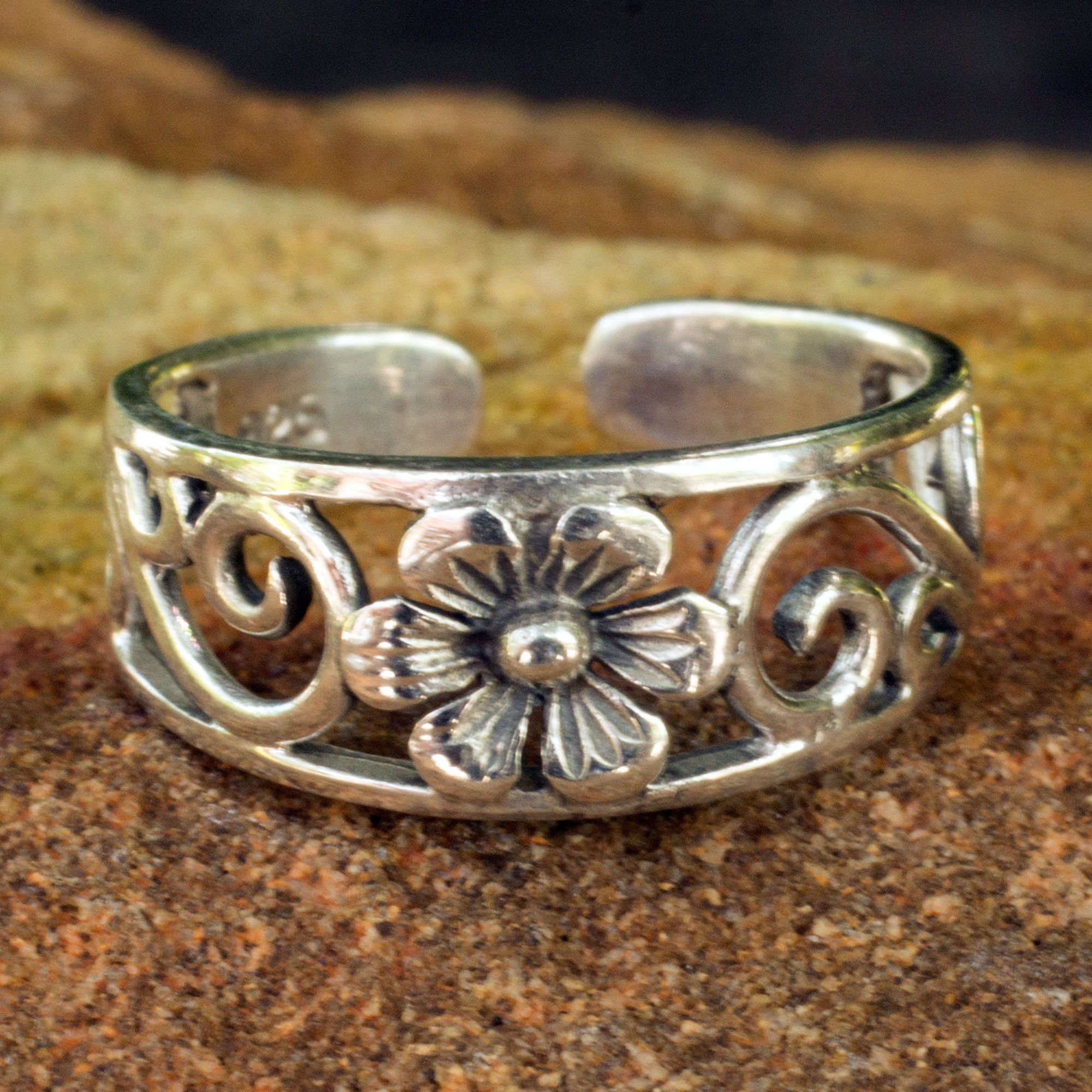 Premium Sterling Silver Toe Ring - Blossoming Paths Design