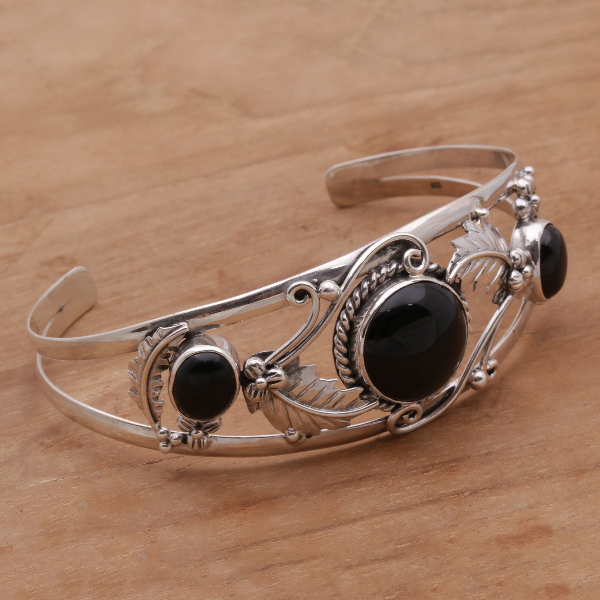 Premium Sterling Silver Leaf Cuff Bracelet with Onyx - Handcrafted in Bali