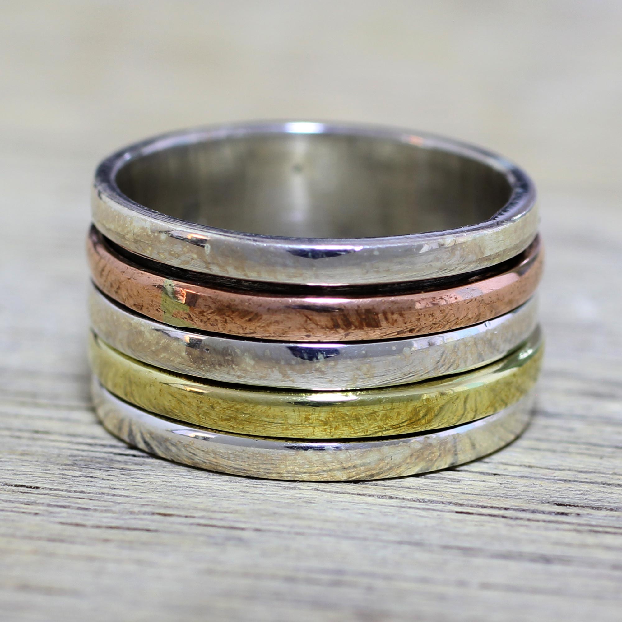 Premium Tri-Tone Meditation Spinner Ring – Sleek Simplicity Design