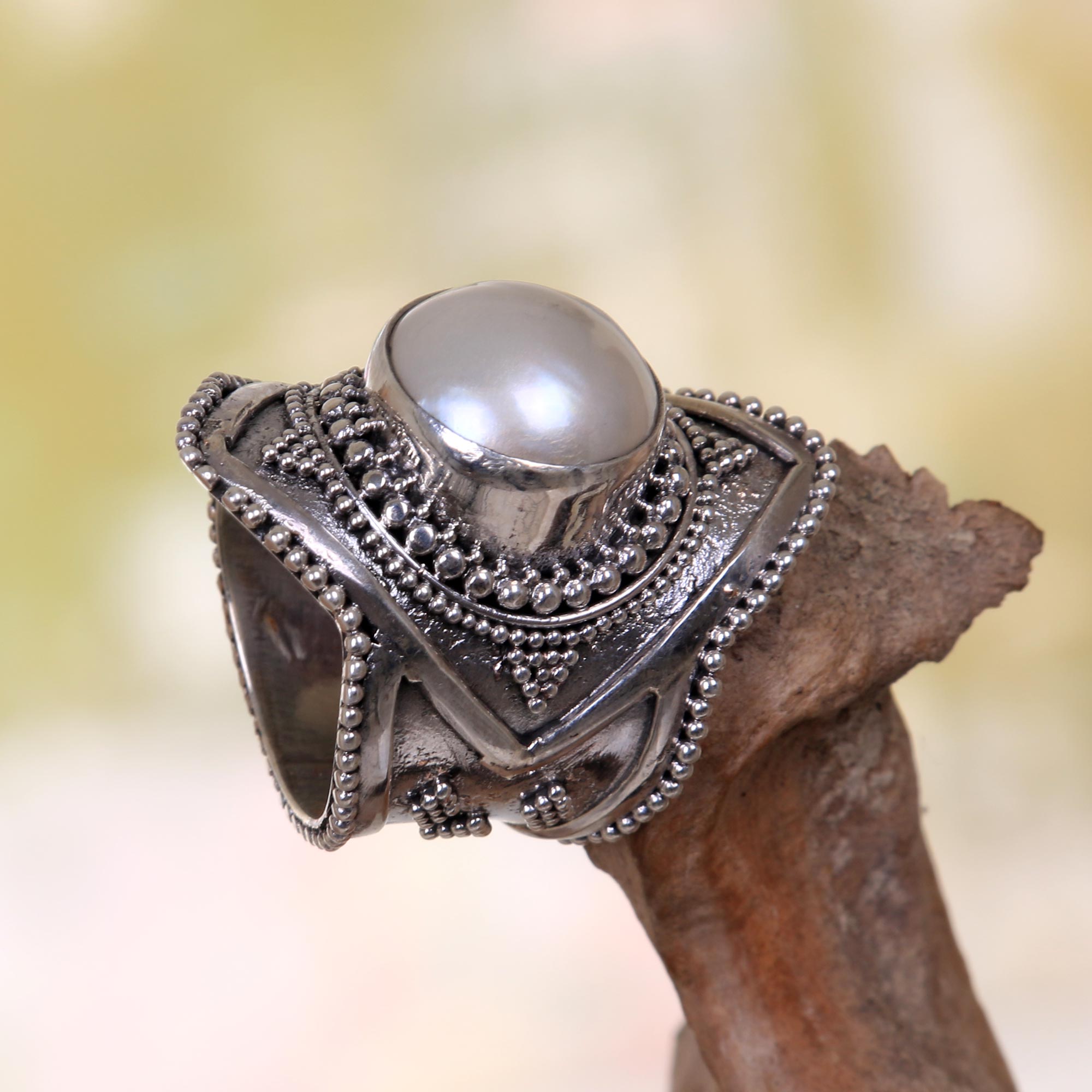 Premium Cotton Flower Cultured Mabe Pearl Cocktail Ring – Handcrafted in Indonesia