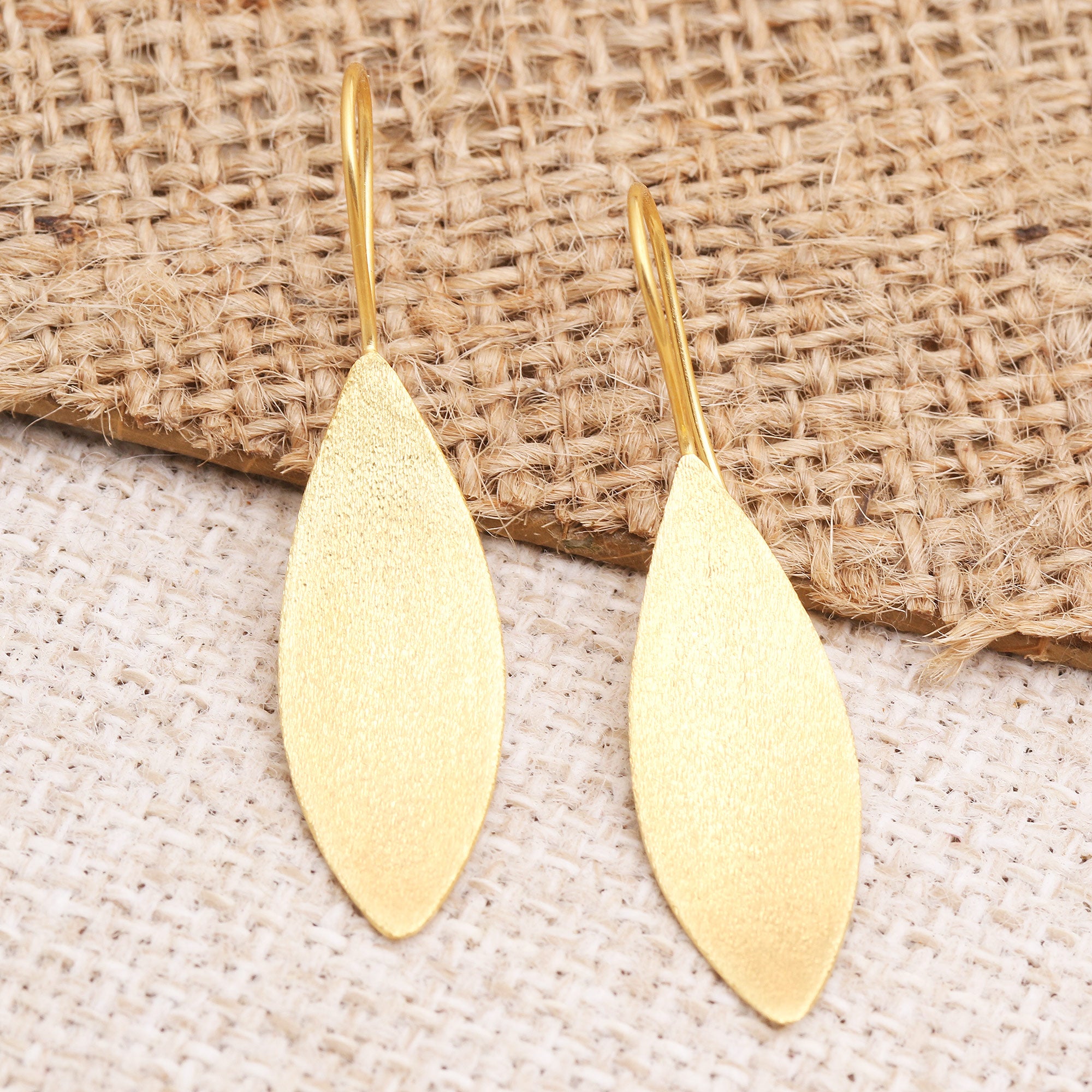 Premium Sunflower Seed Drop Earrings - 18k Gold-Plated Floral Elegance