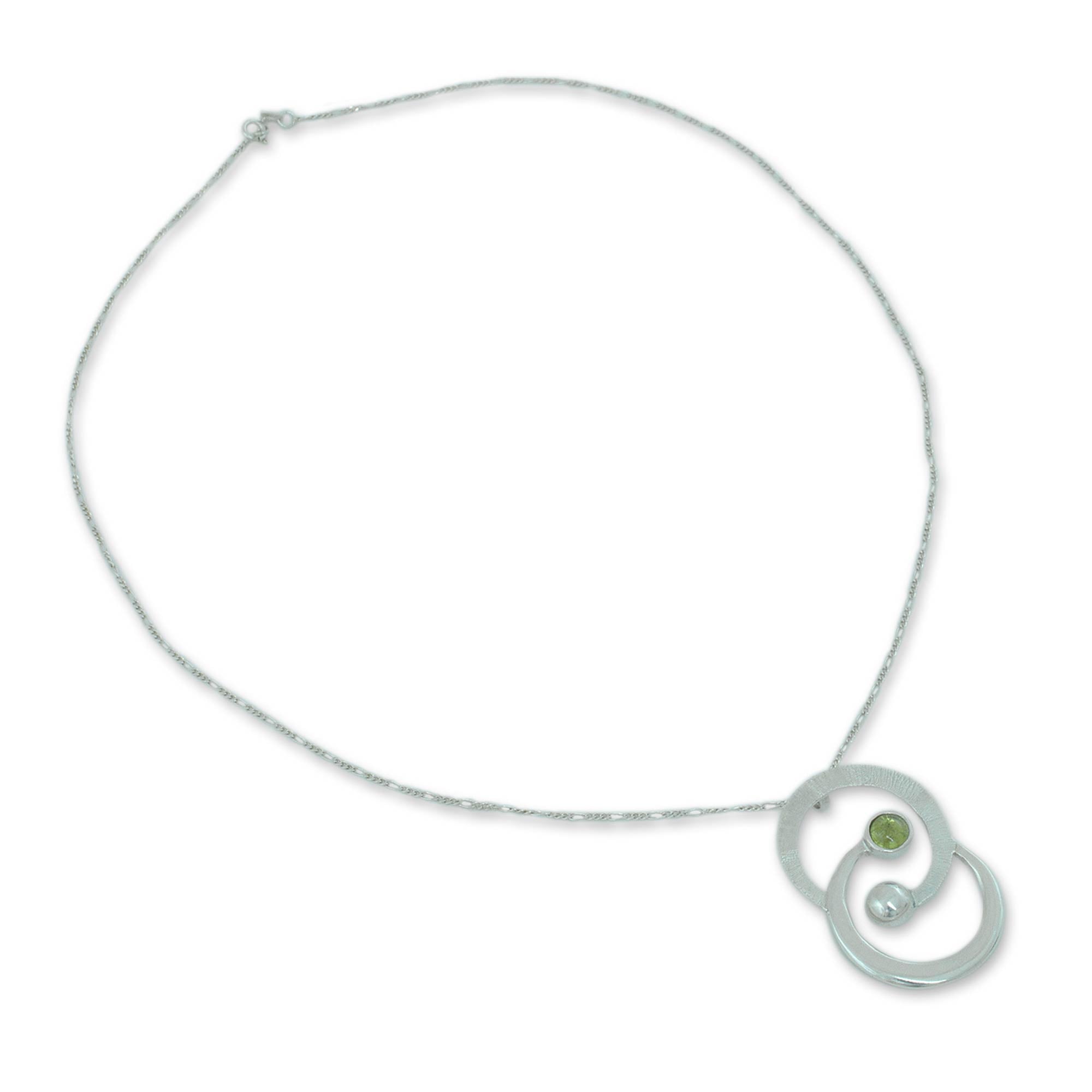 Premium Gemini Zodiac Necklace – Sterling Silver with Peridot