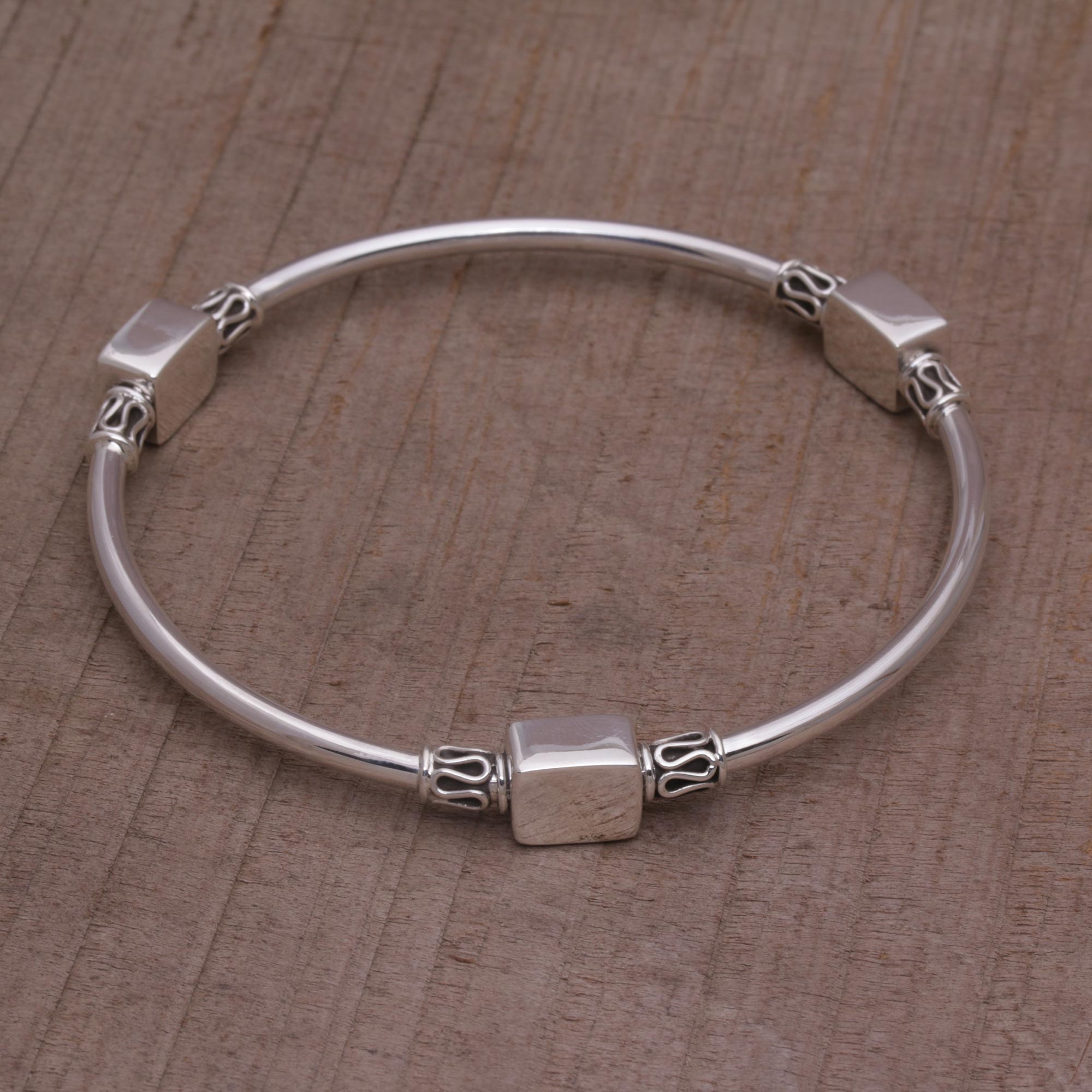 Premium Square Reflection Silver Bangle Bracelet - Handmade in Bali