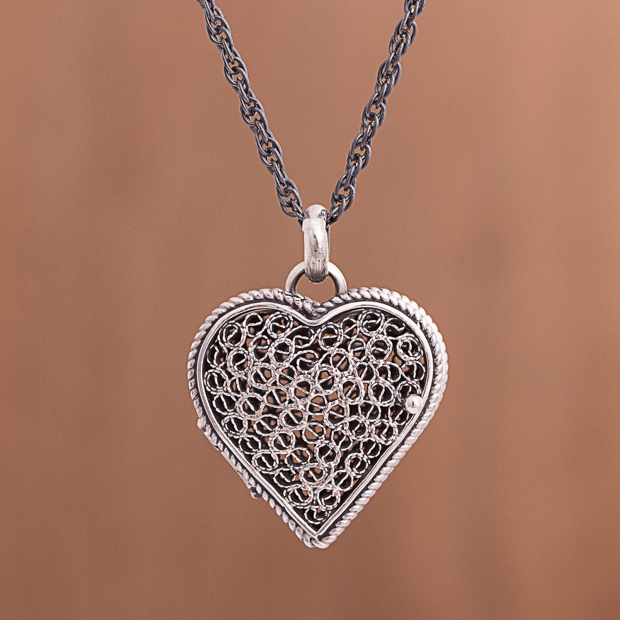 Premium Sterling Silver Heart Locket Necklace - Exquisite Peruvian Filigree Design