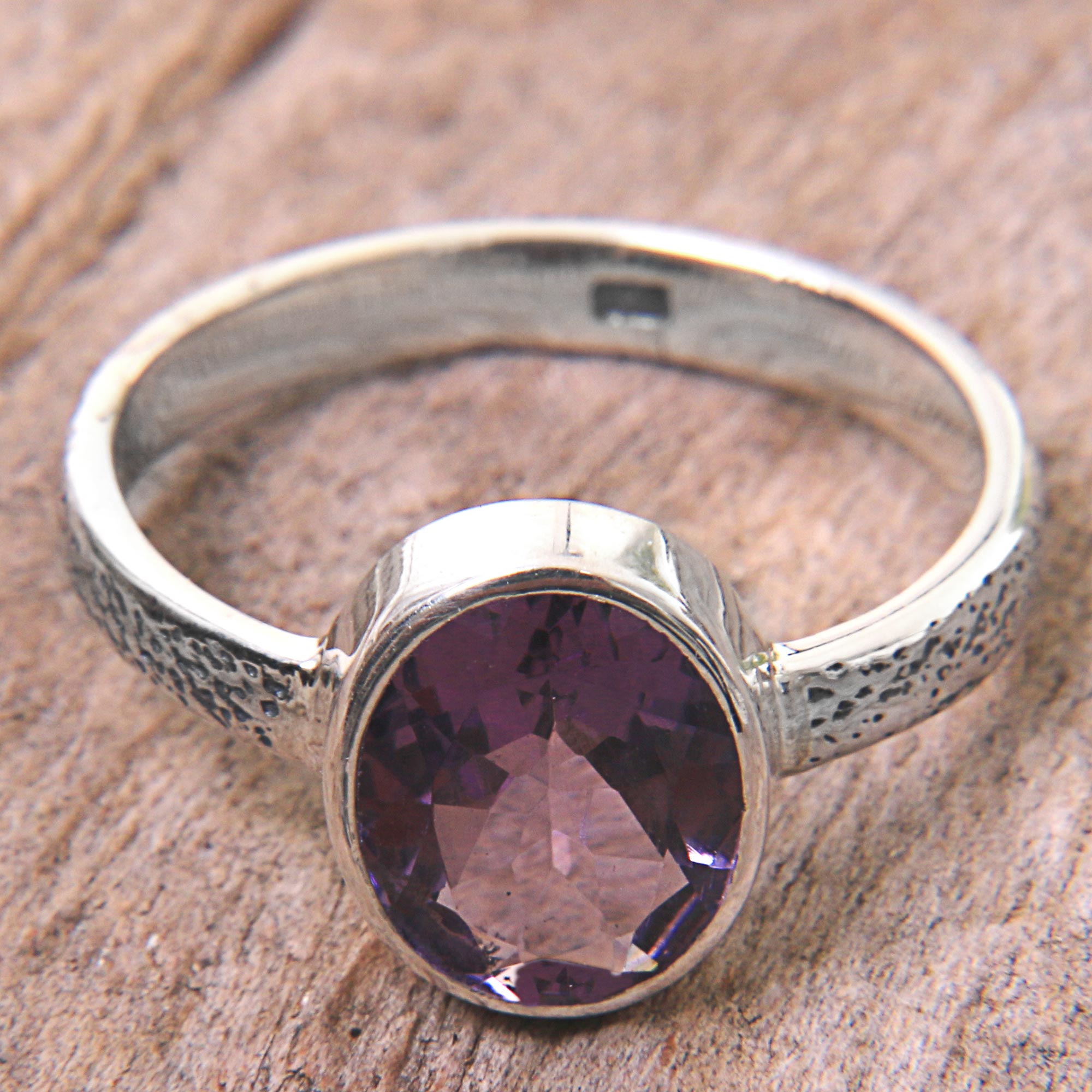 Premium Handcrafted Amethyst & Sterling Silver Solitaire Ring – Modern Balinese Design