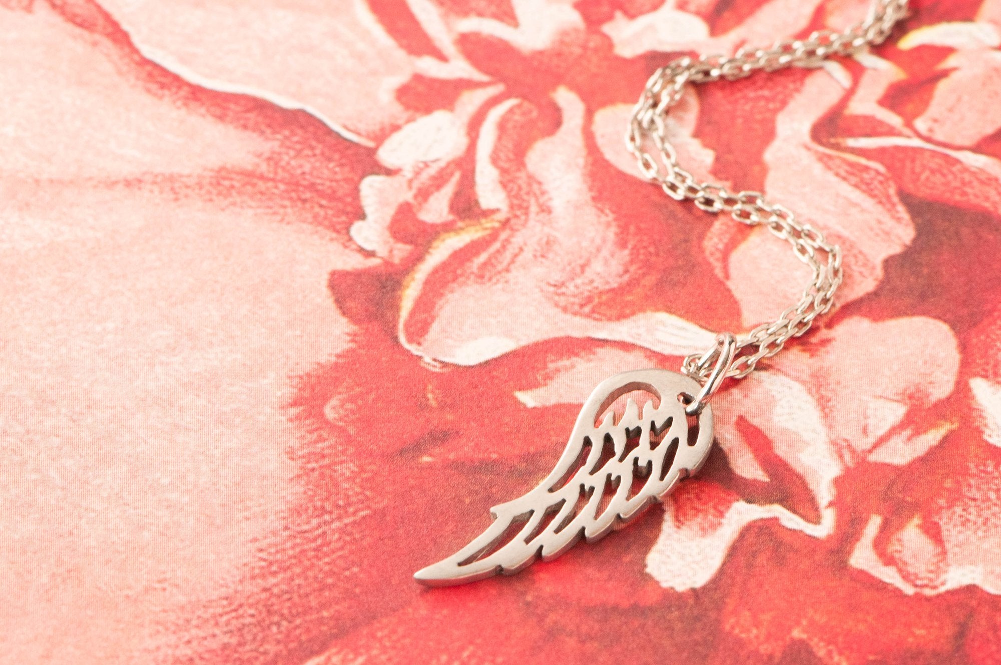 Premium Angel Wings Necklace - Elegant & Adjustable