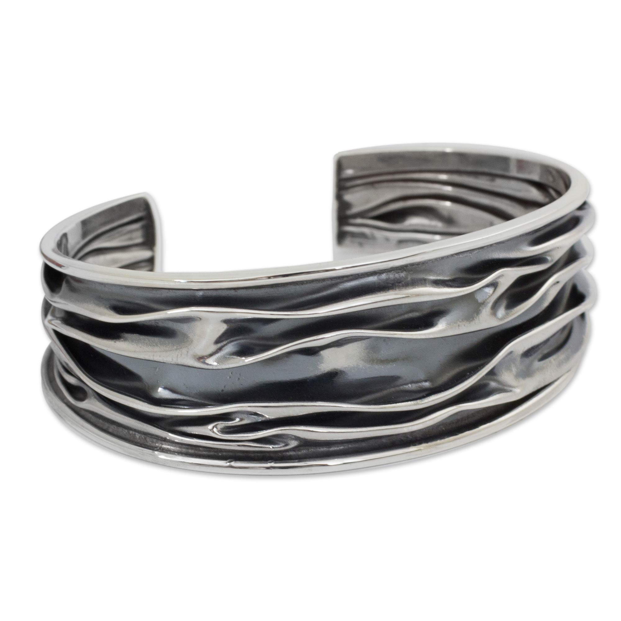 Premium River Silver Cuff Bracelet - Handcrafted Elegance