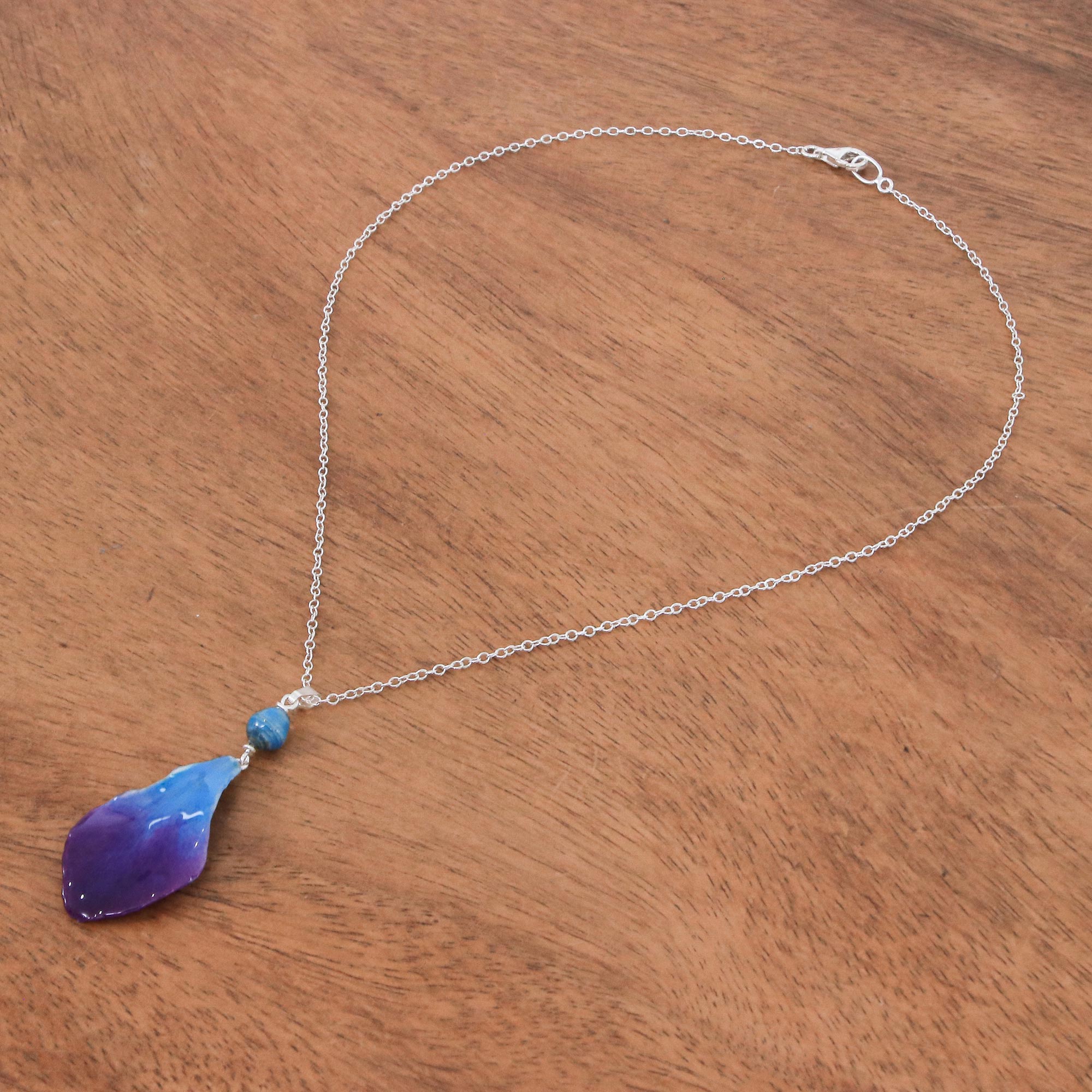 Premium Bloom Basket Necklace: Blue & Purple Orchid Petal Pendant