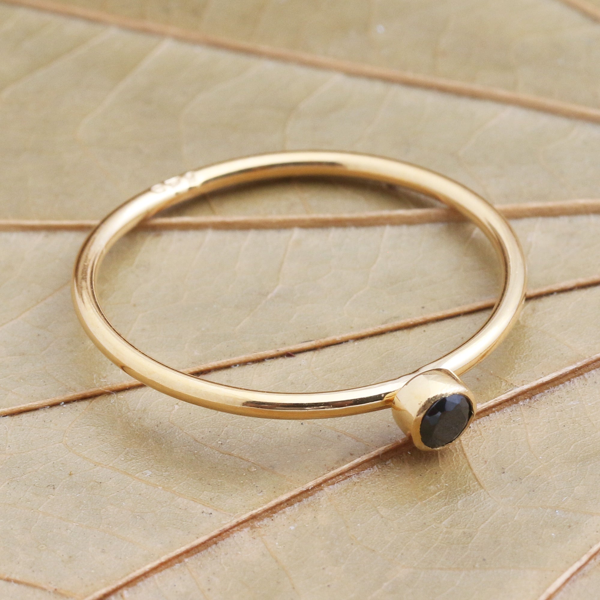 Premium Onyx Solitaire Ring - 18k Gold Plated Sterling Silver