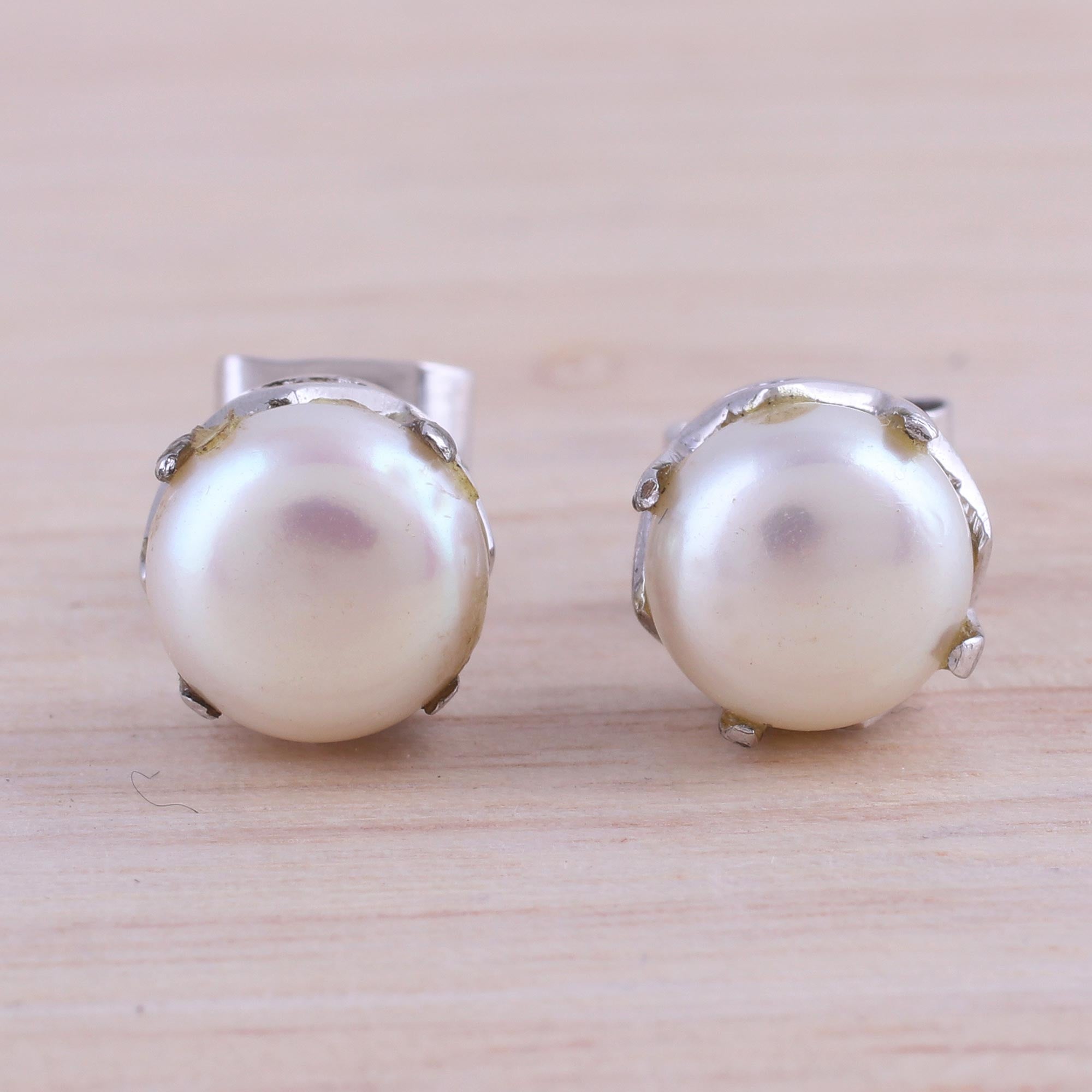 Premium Rhodium-Plated Cultured Pearl Stud Earrings – Timeless Elegance from India