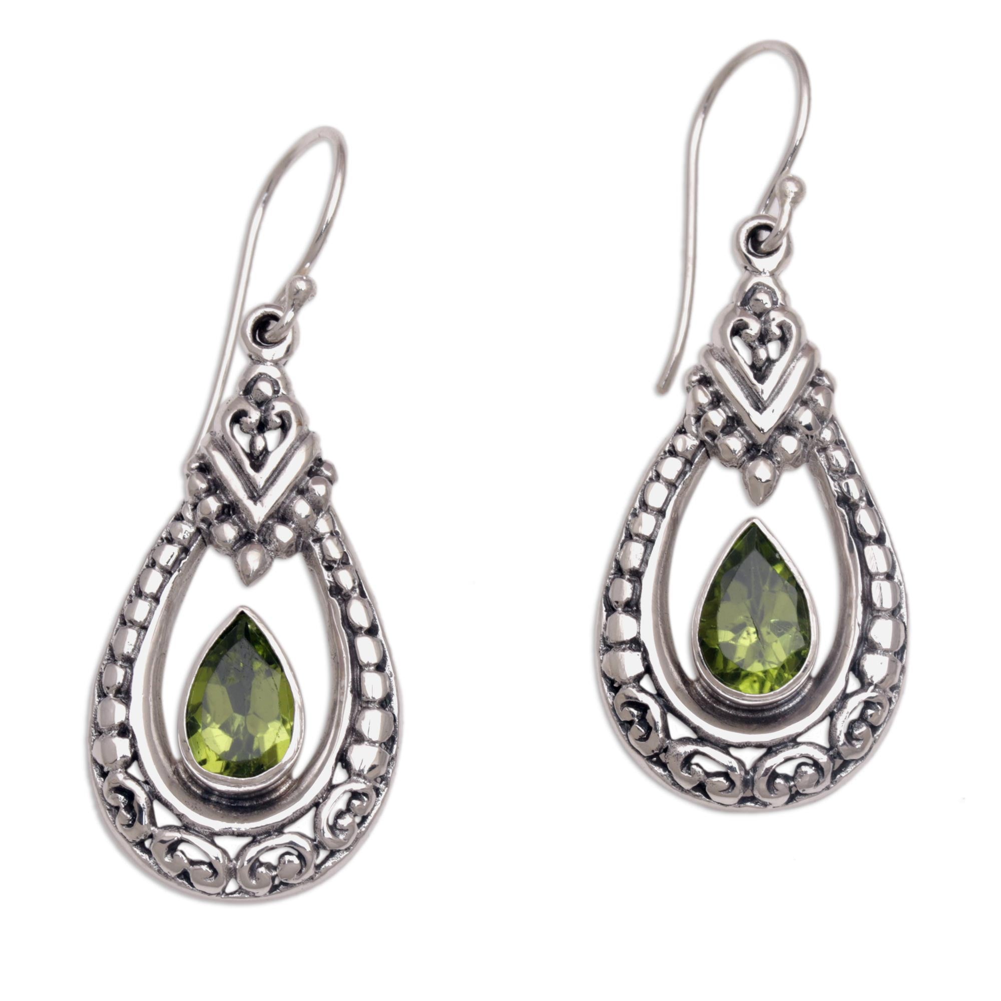 Premium Green Peridot & Silver Dangle Earrings – Handcrafted Elegance