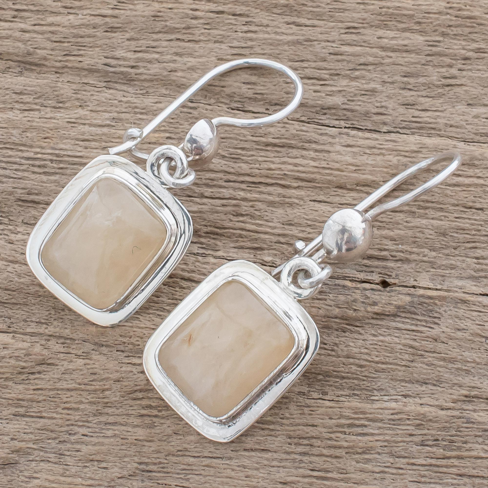 Premium Maya Sunbeam Quartz & Silver Dangle Earrings - Handcrafted Elegance