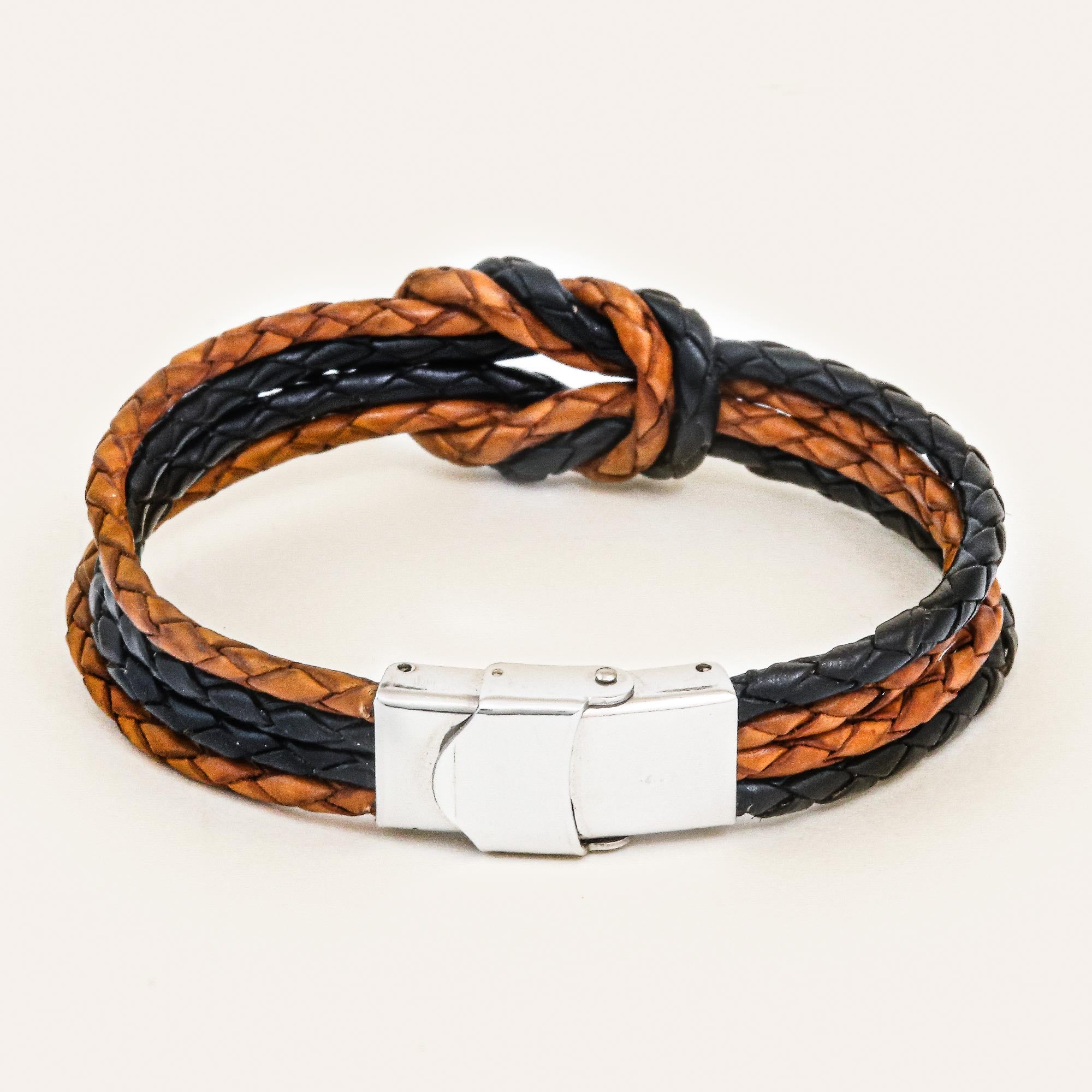 Premium Unity Braided Leather Bracelet – Handcrafted Brown & Black Design