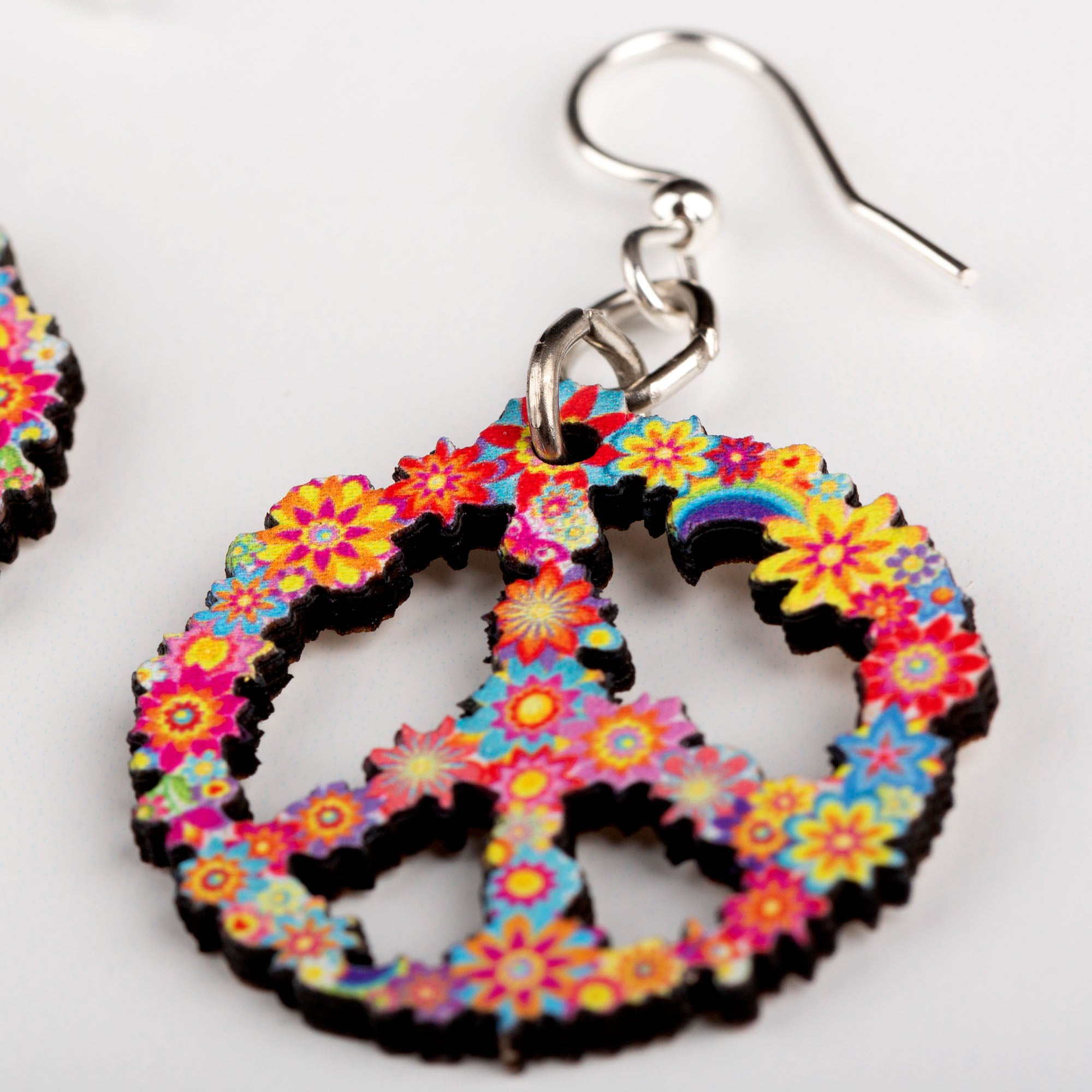 Premium Blossom Wooden Peace Sign Earrings - Eco-Friendly & Essential Oil Diffuser