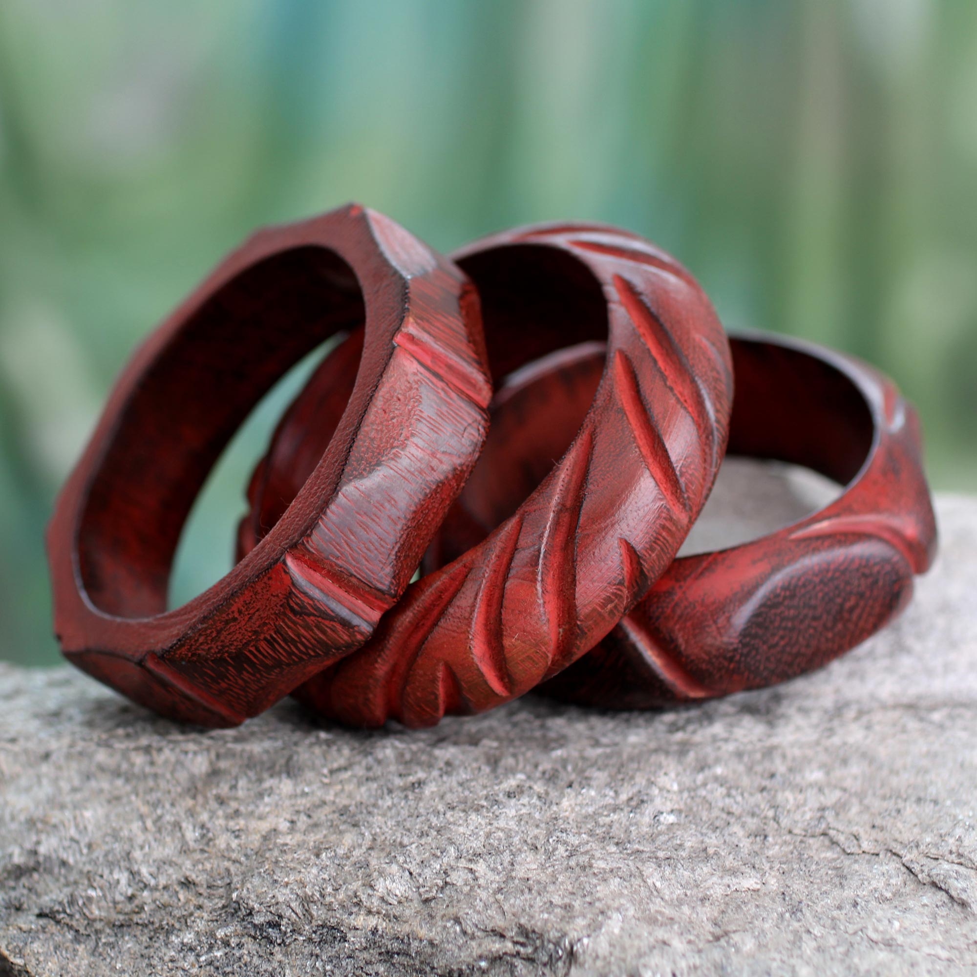 Premium Indian Romance Hand-Carved Mango Wood Bangle Bracelets Set of 3