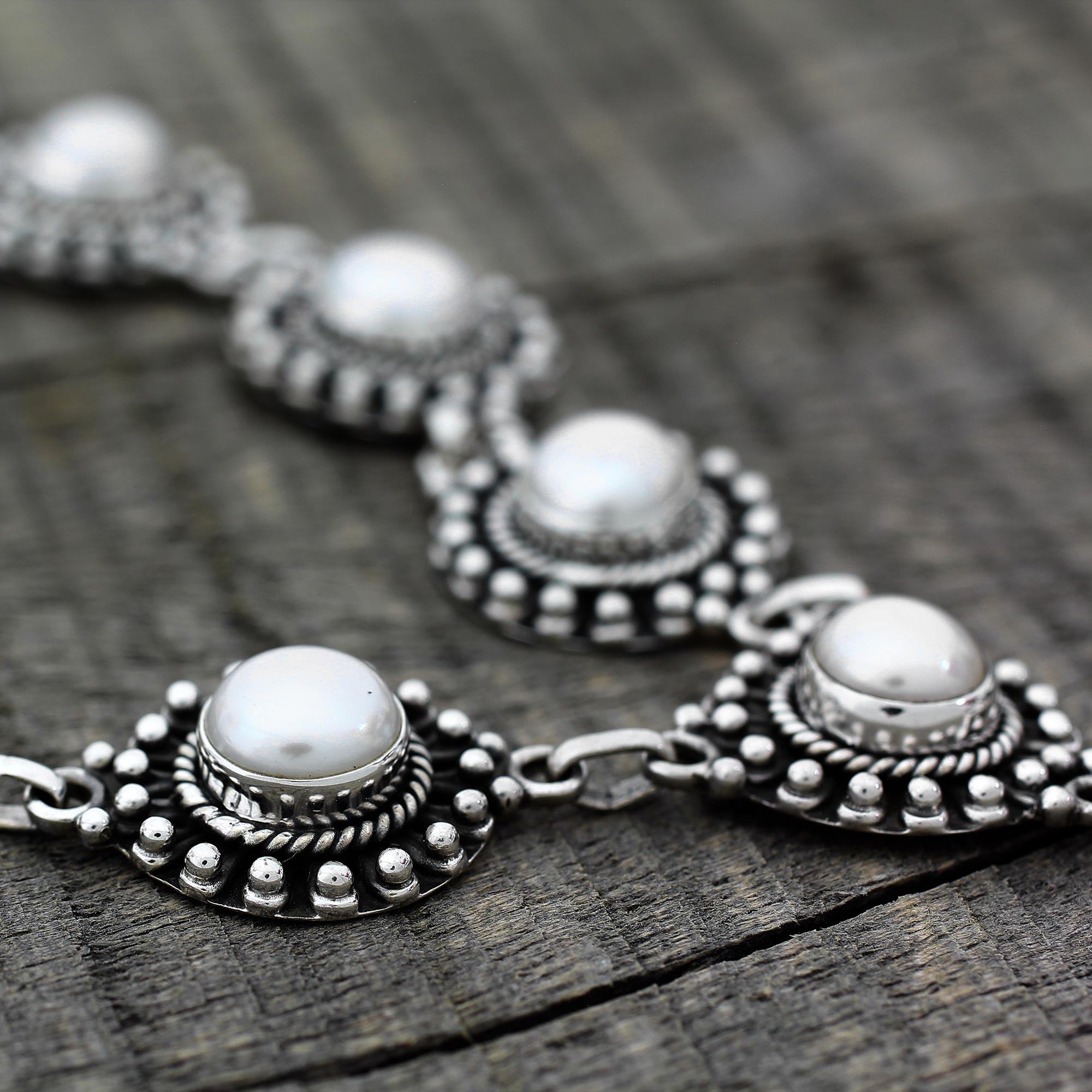 Elegant Purity Pearl Y Necklace