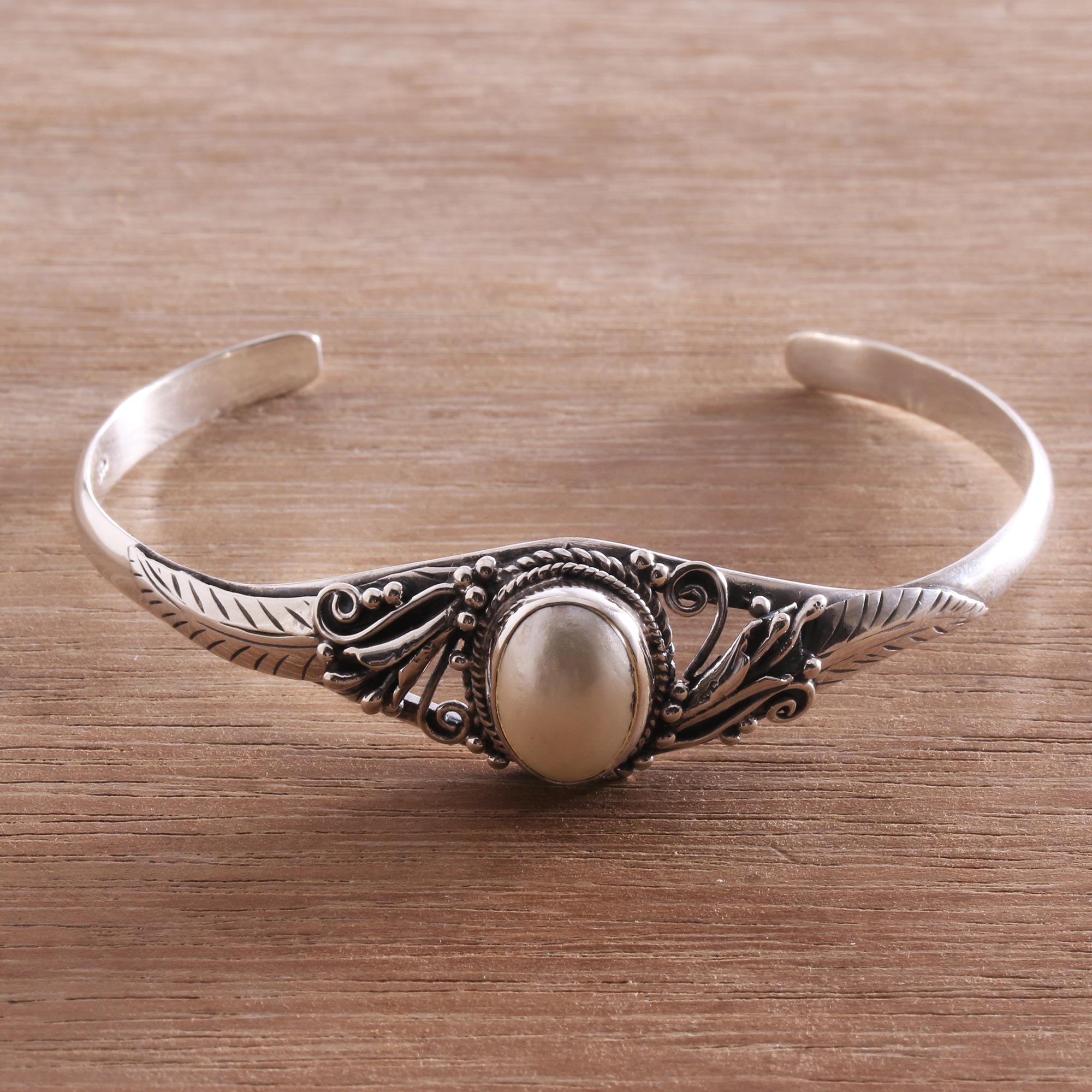 Premium Moonlight Shade Silver Cuff Bracelet with Cultured Pearl