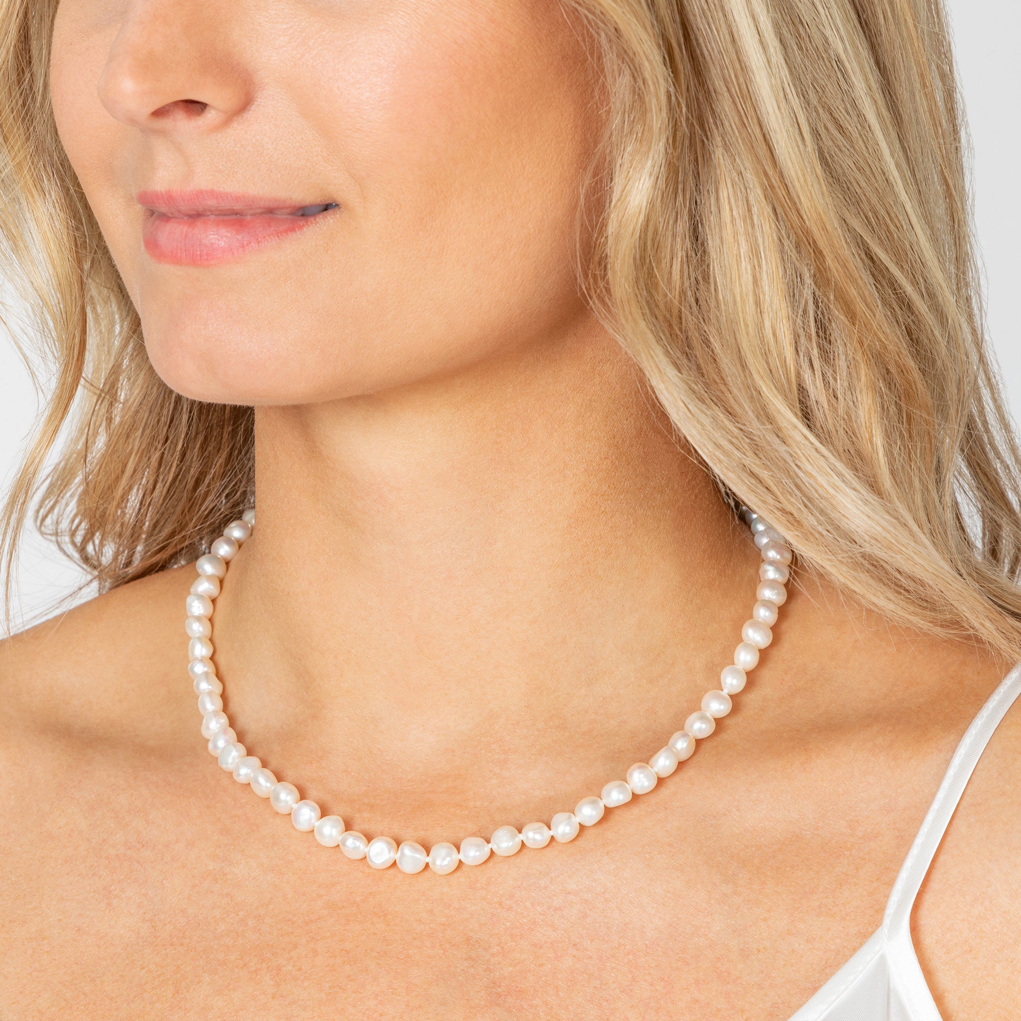 Premium Elegance Pearl Rope Necklace