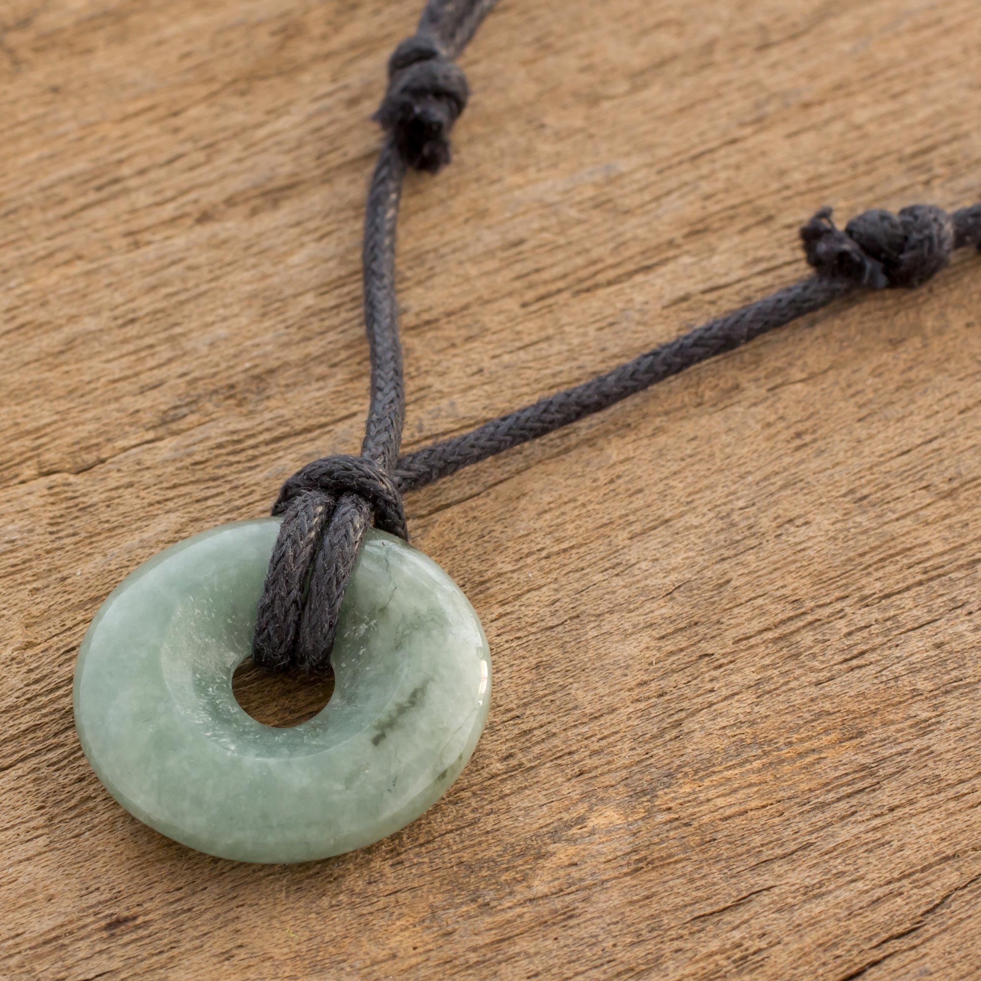 Premium Mayan Love Jade Necklace - Handcrafted Adjustable Jewelry