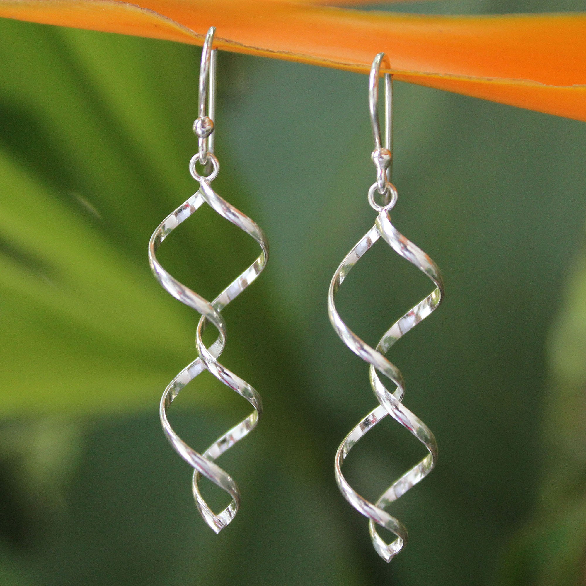 Premium Songkran Joy Silver Spiral Dangle Earrings - Modern Elegance