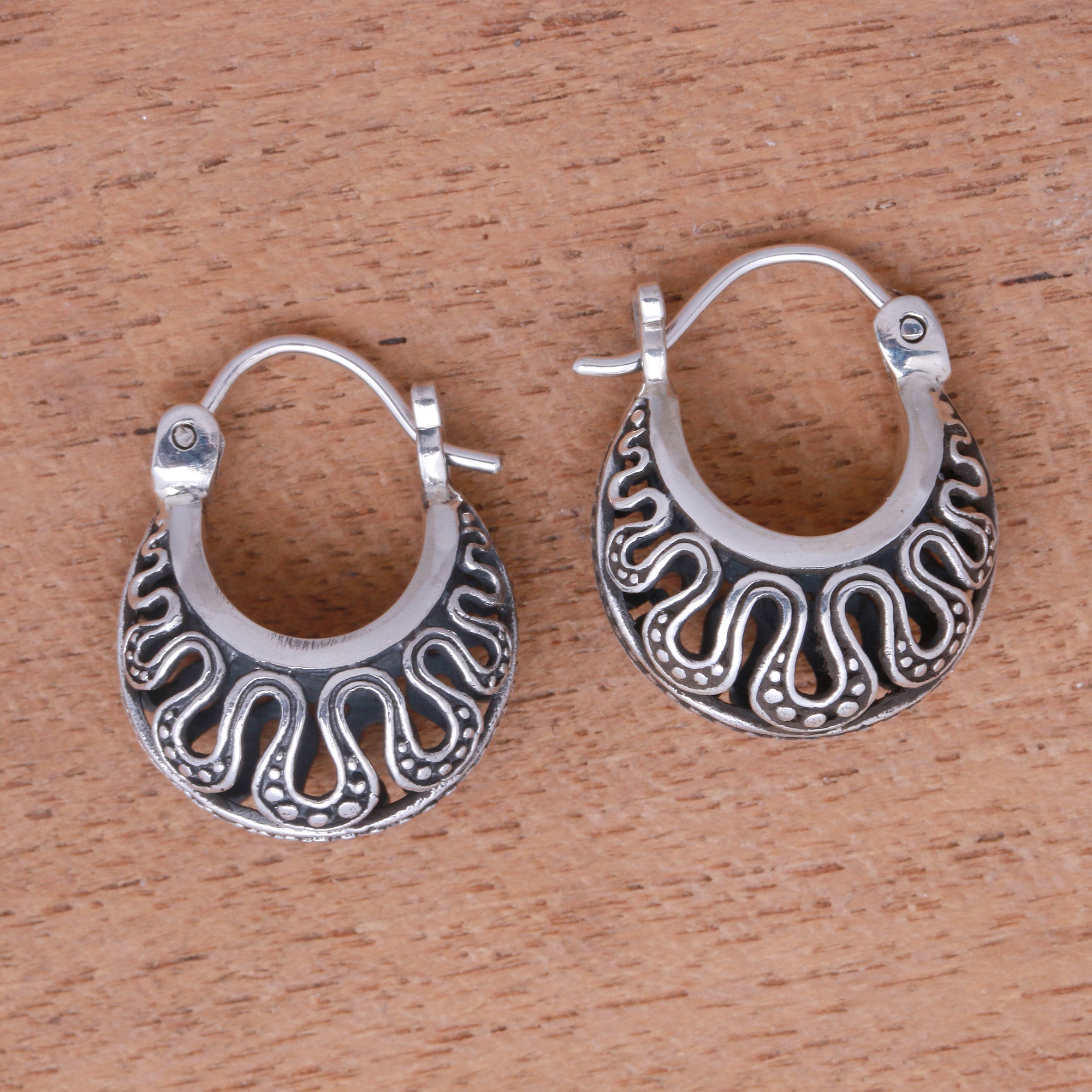 Premium Wavy Sterling Silver Hoop Earrings from Bali – Handcrafted Elegance