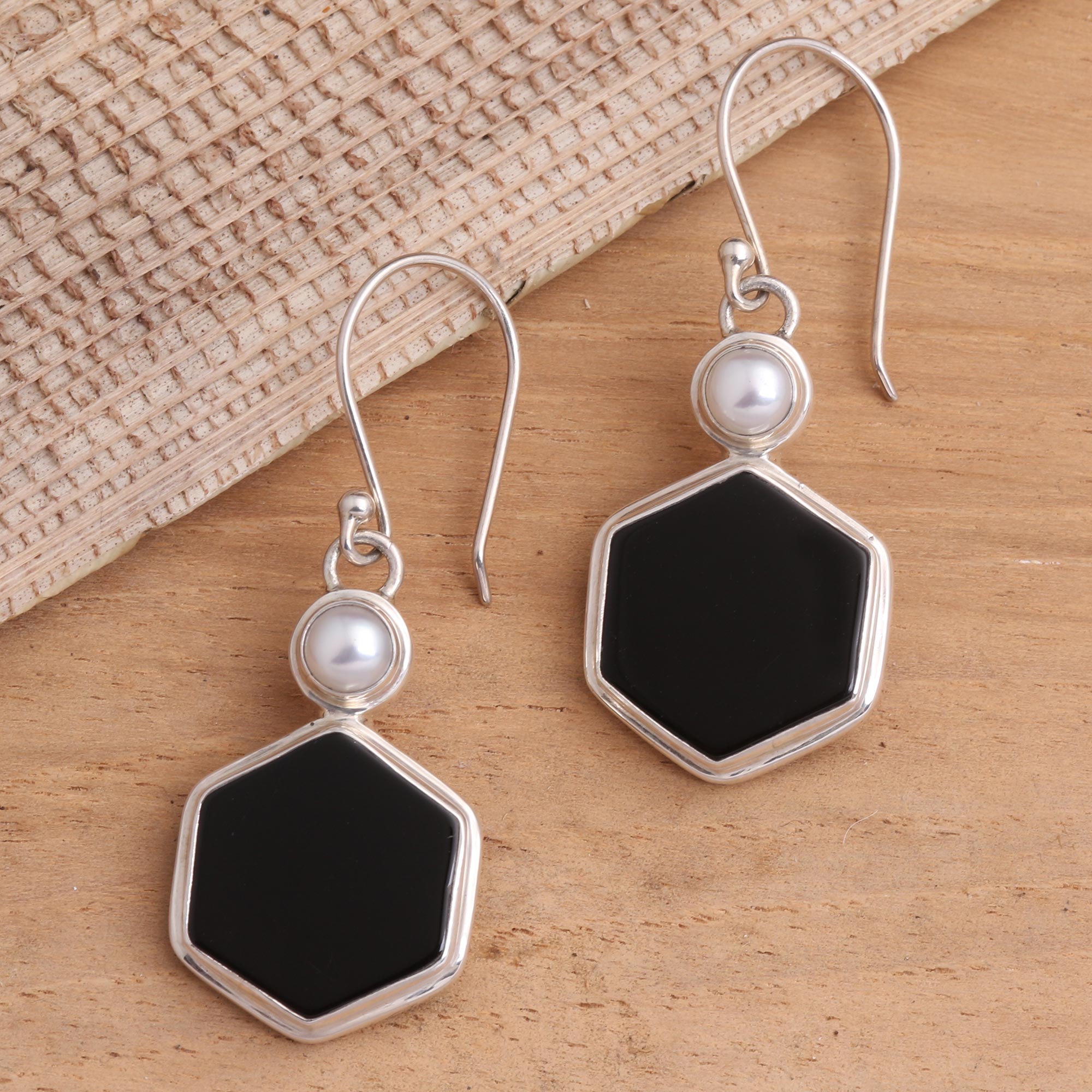 Premium Onyx and Cultured Pearl Hexagonal Dangle Earrings - Mutiara Collection