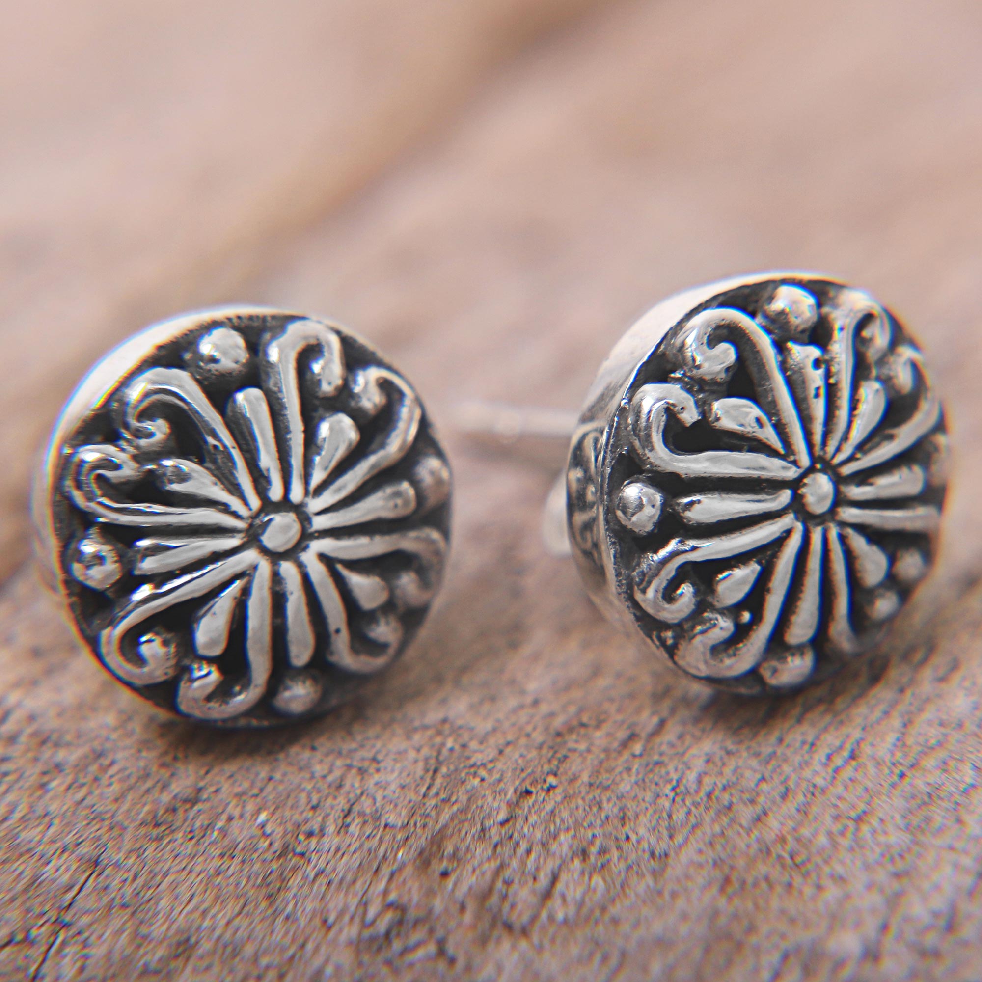 Premium Bali Whirlpool Silver Stud Earrings - Handmade Floral Design