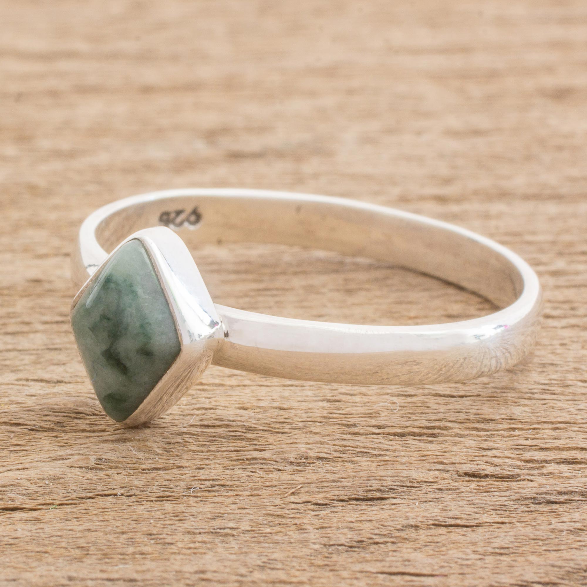 Premium Green Rhombus Jade Ring - Handcrafted Sterling Silver Jewelry from Guatemala