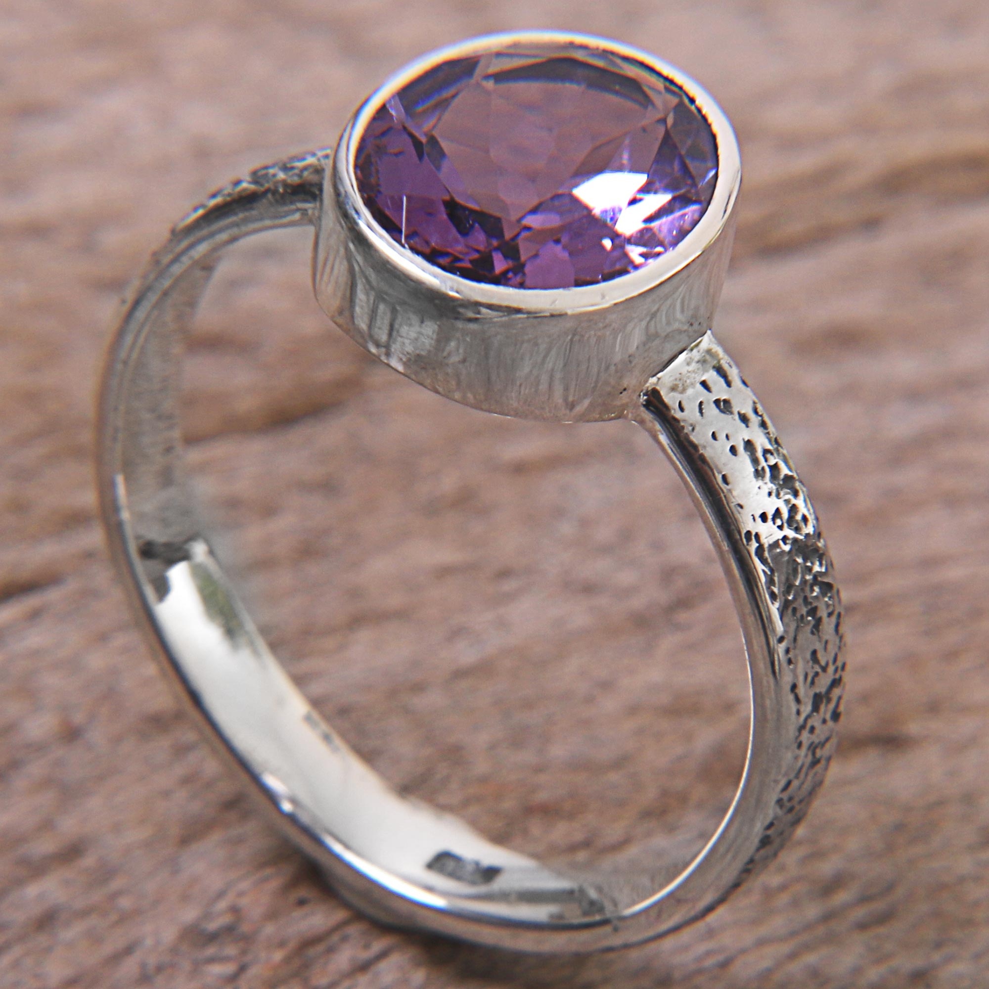 Premium Handcrafted Amethyst & Sterling Silver Solitaire Ring – Modern Balinese Design