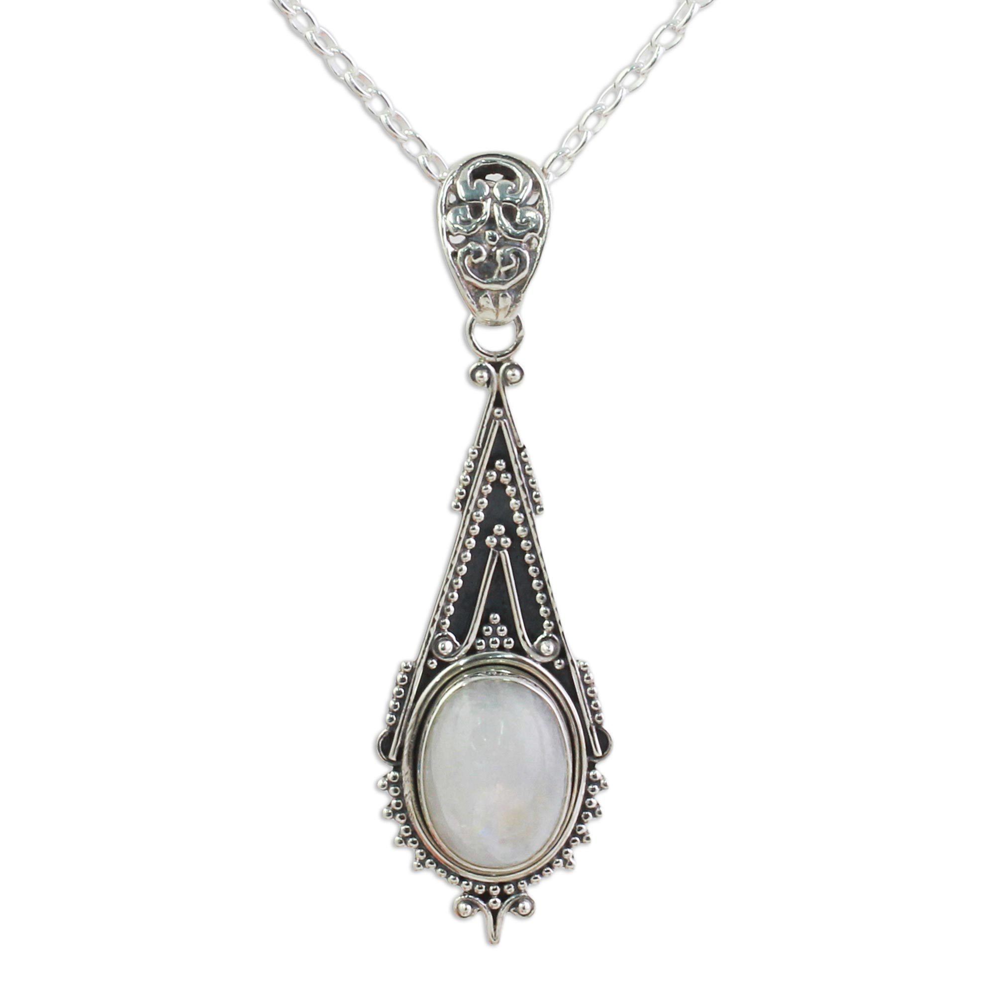 Premium Moonstone Radiance Pendant Necklace - Art Deco Elegance