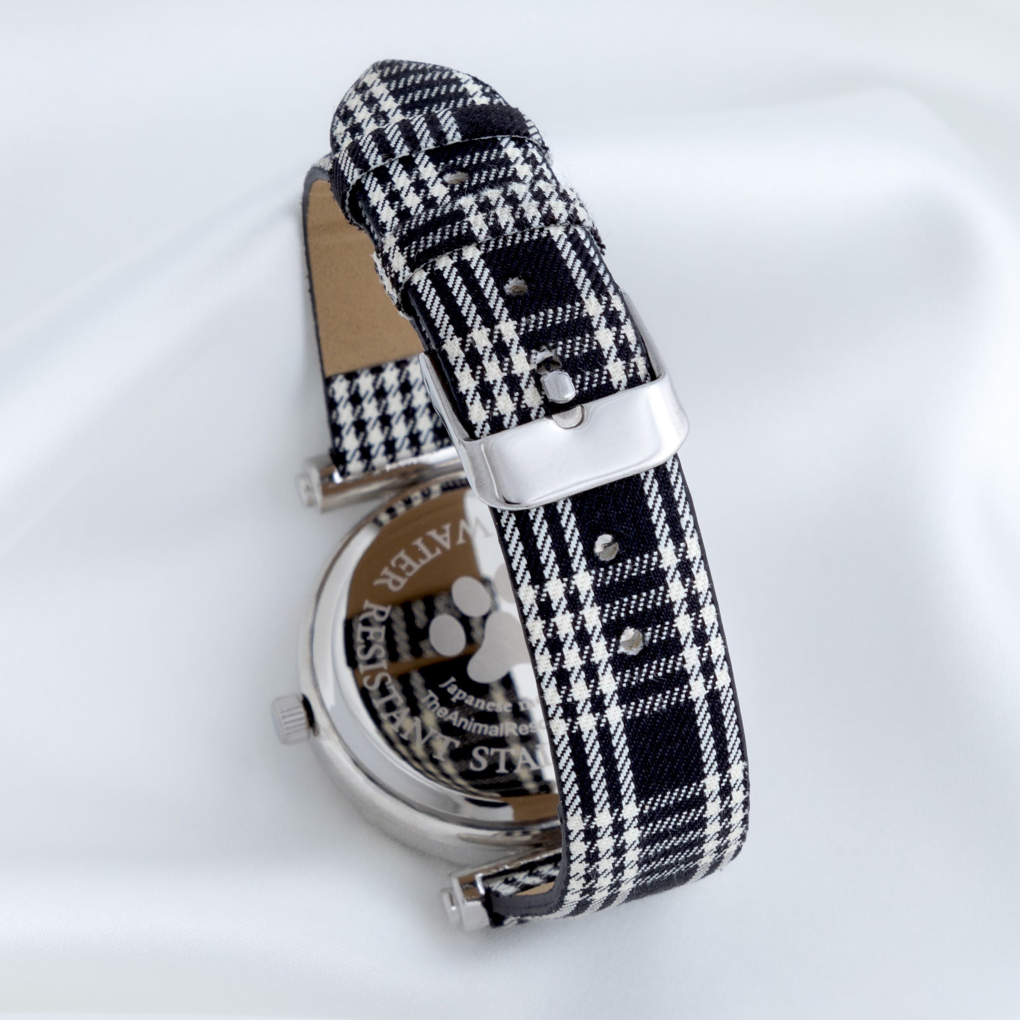 Ultimate Plaid Paw Print Watch - Stylish & Water-Resistant