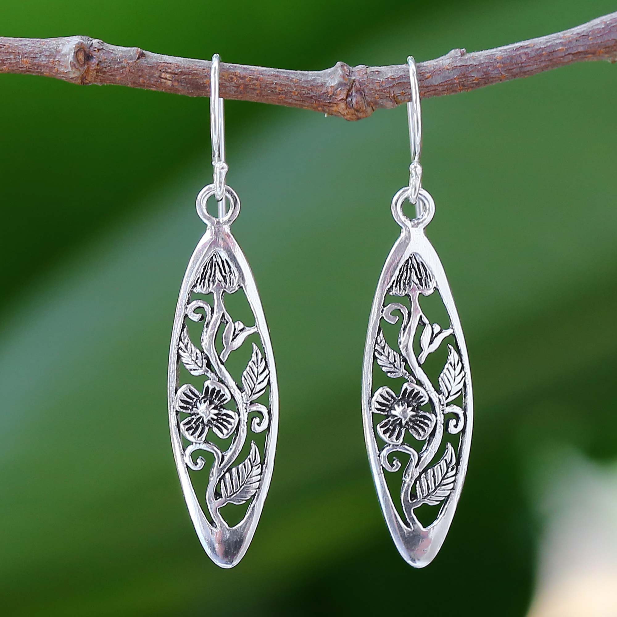 Premium Spring Daisy Sterling Silver Earrings - Handmade & Fair Trade