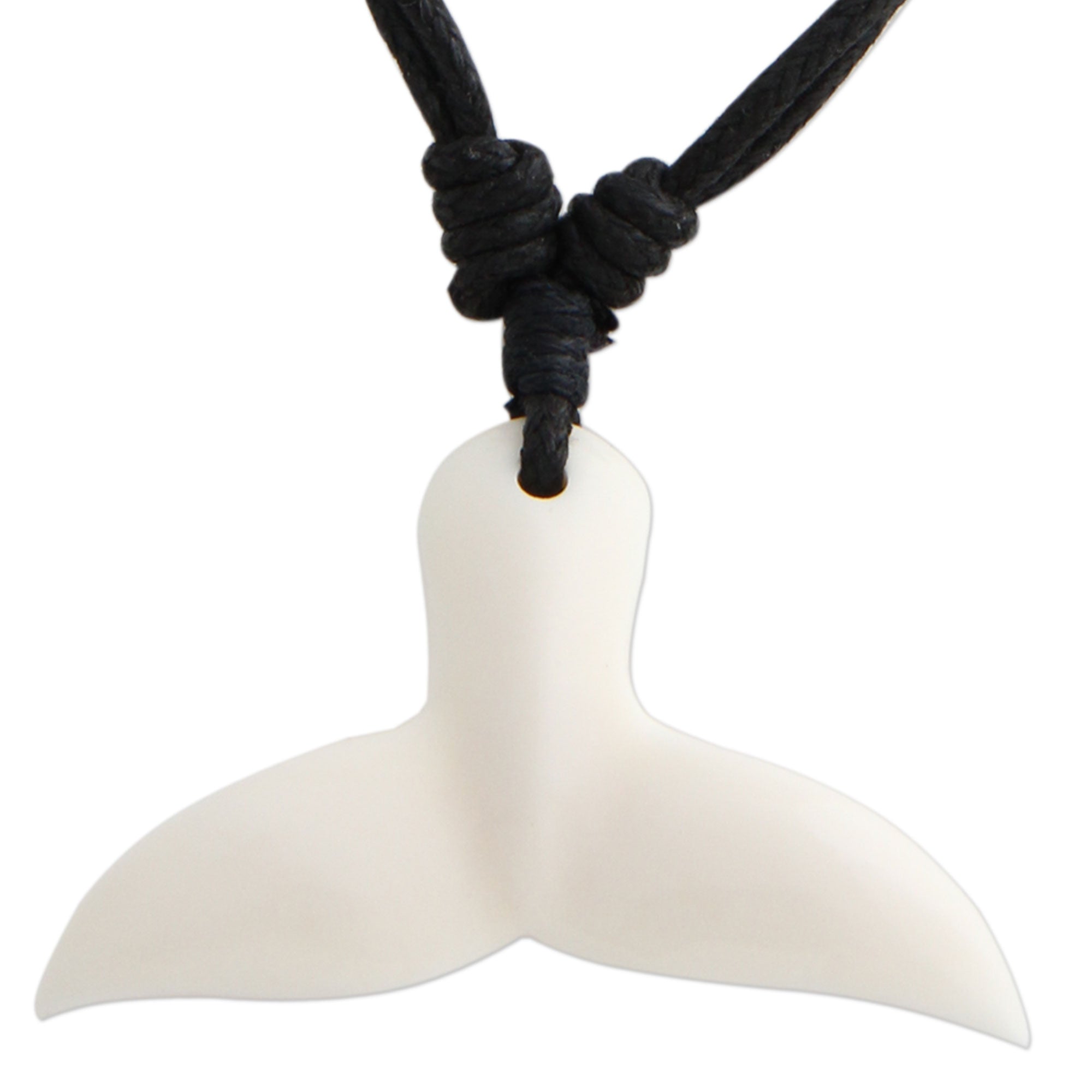 Premium Whale Tail Bone Pendant Necklace - Handcrafted Elegance