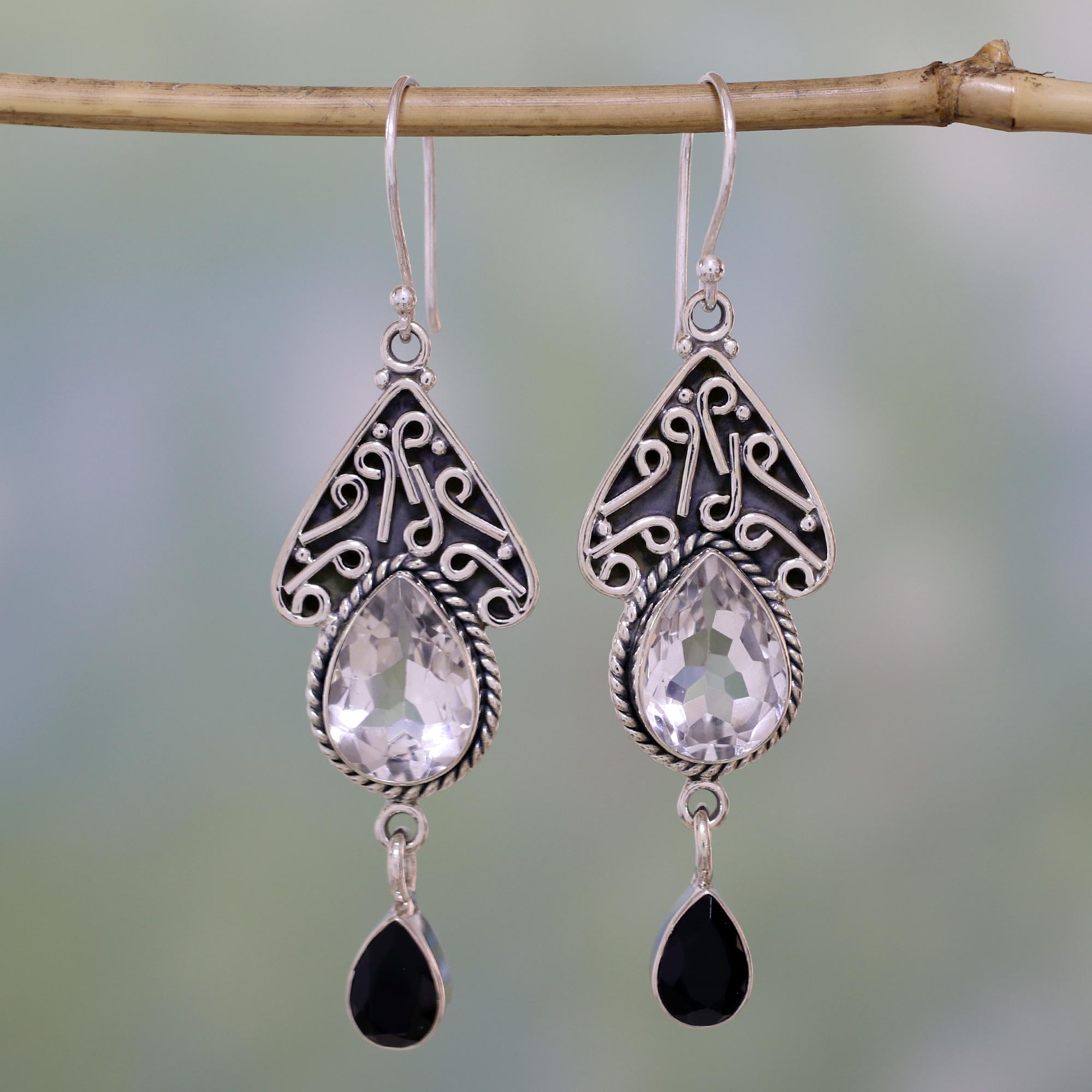 Premium Jaipur Queen Quartz & Onyx Dangle Earrings