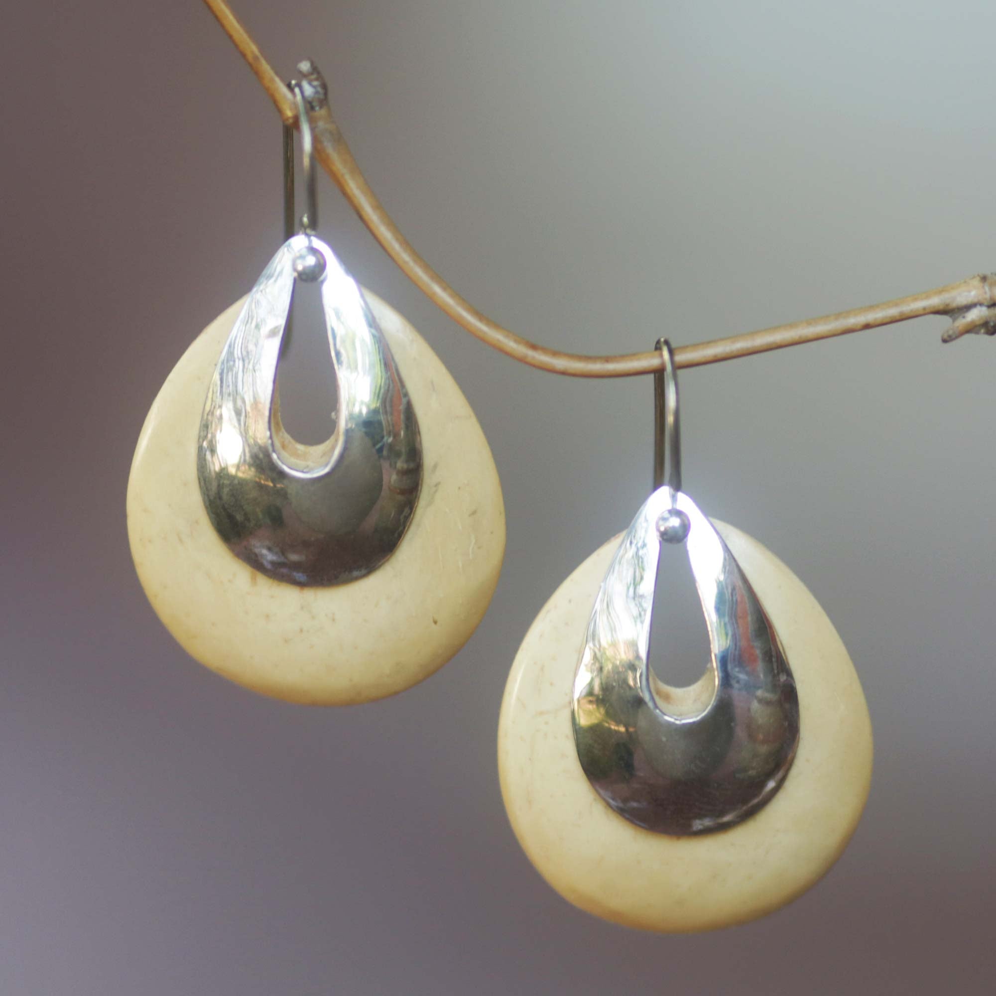 Premium Coconut Shell Dangle Earrings – Handcrafted Silver Tribute