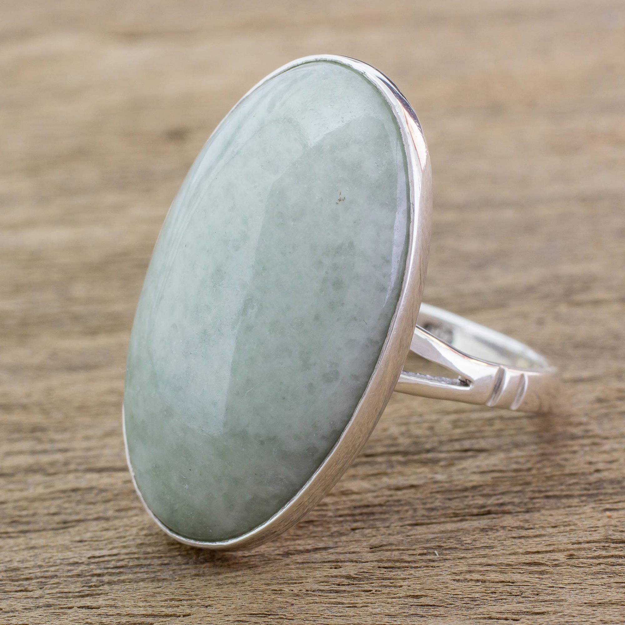 Premium Minimalist Jade and Silver Ring – Handcrafted Elegance in Pale Green