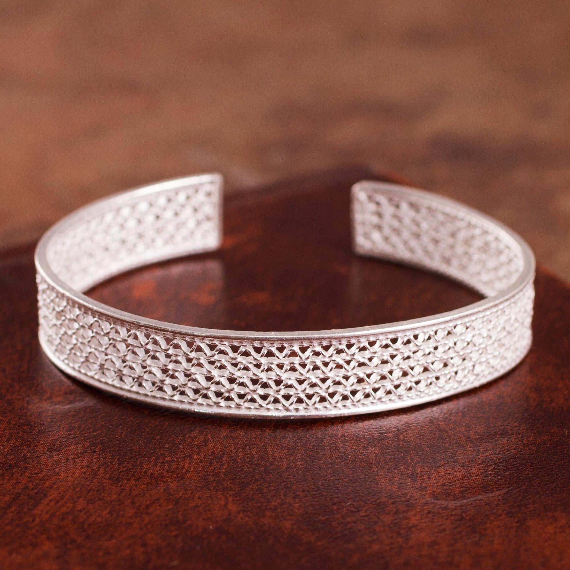 Premium Colonial Shine Sterling Silver Filigree Cuff Bracelet - Handcrafted in Peru