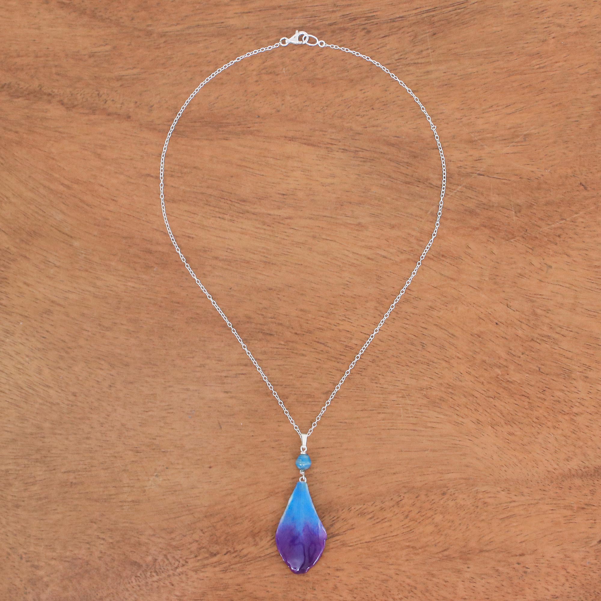 Premium Bloom Basket Necklace: Blue & Purple Orchid Petal Pendant