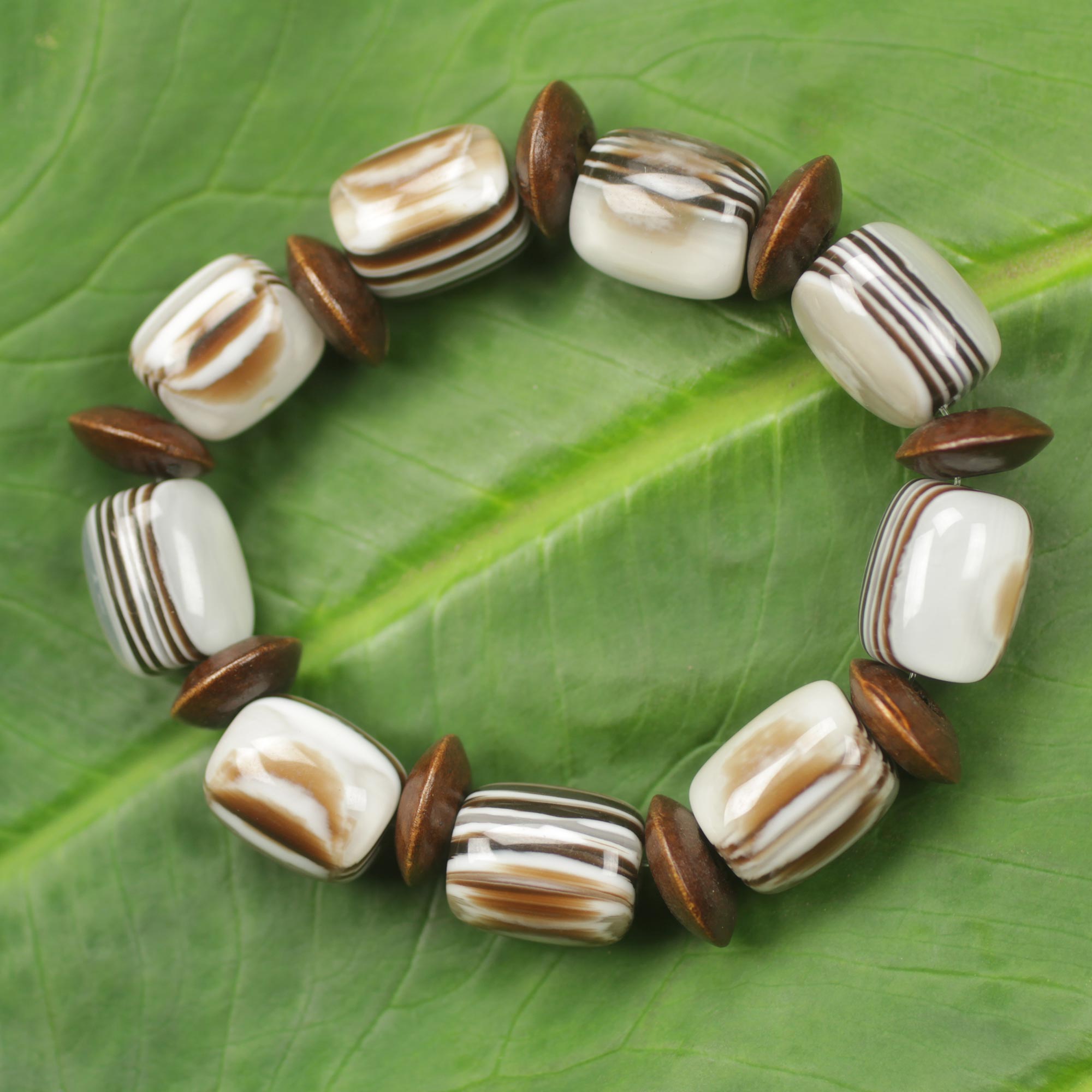 Premium Elikplim Eco-Friendly African Bracelet – Sustainable Wood & Recycled Beads