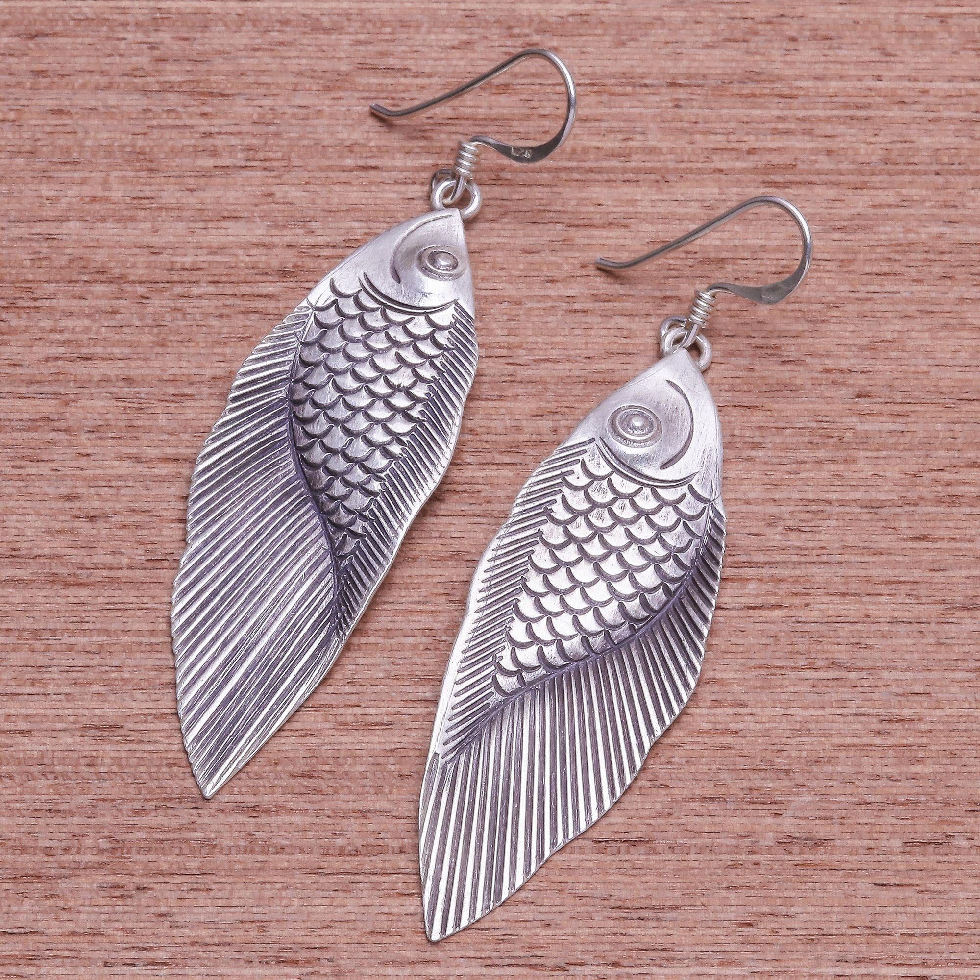 Premium Karen Hill Tribe Silver Fish Earrings – Handcrafted Elegance