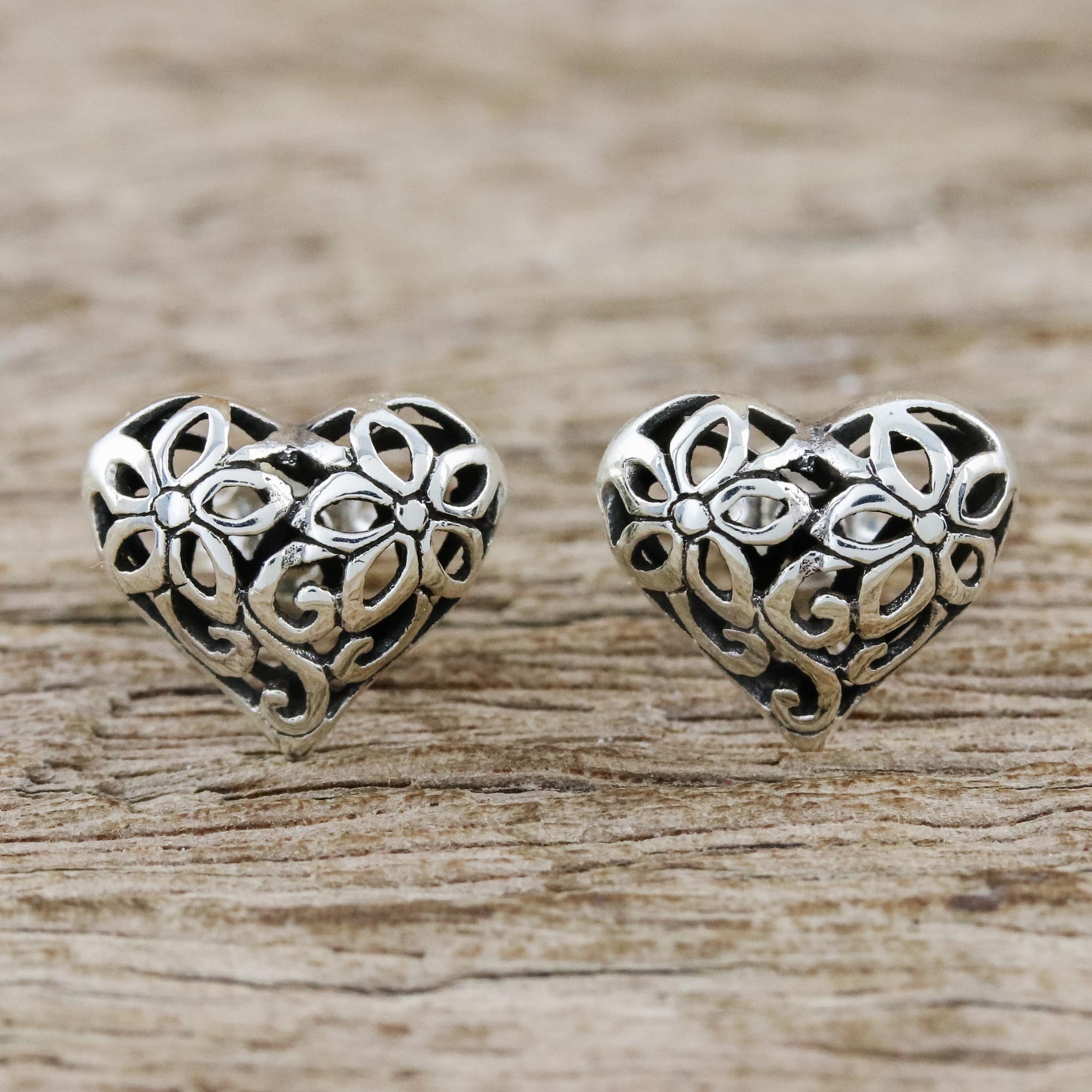 Premium Petaled Hearts: Elegant Floral Sterling Silver Earrings from Thailand
