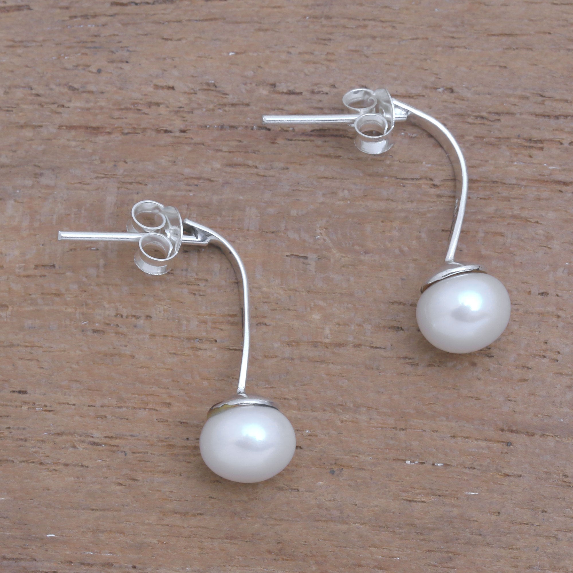 Premium Goddess Teardrops: Luxurious White Cultured Pearl Drop Earrings from Bali