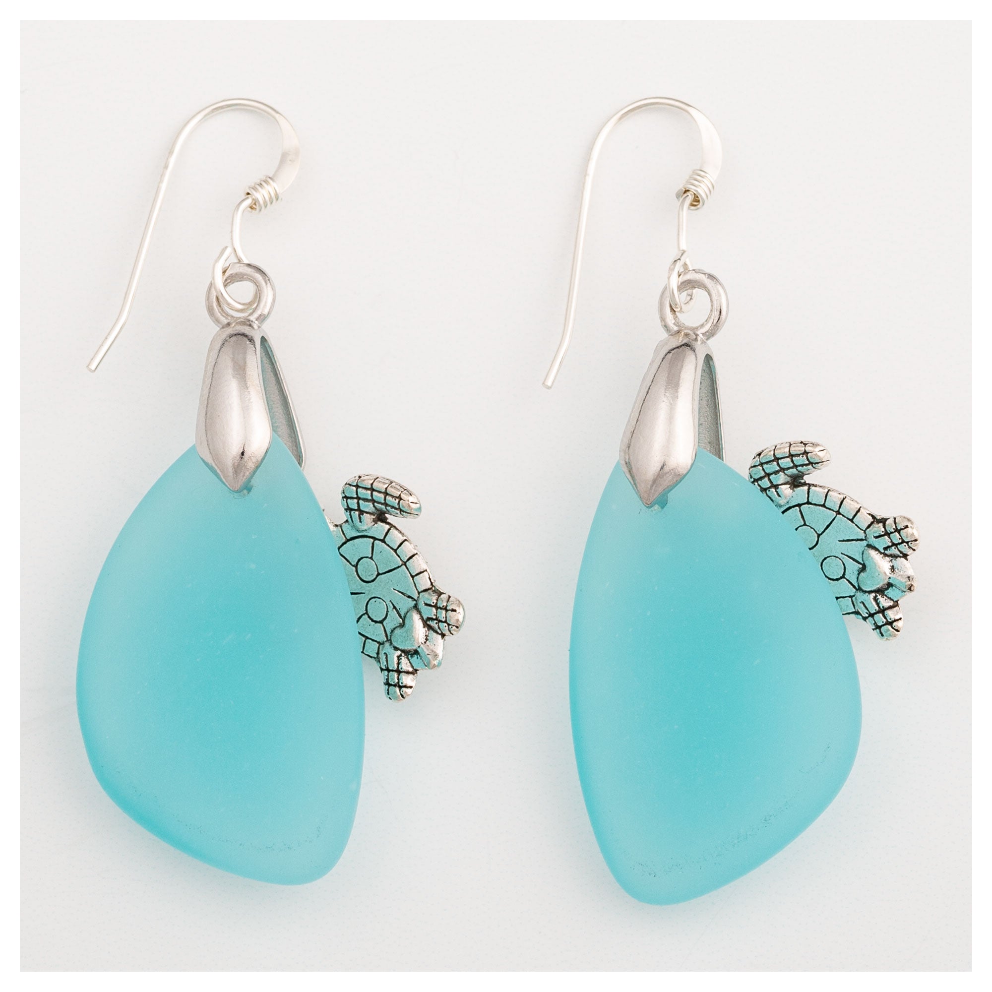 Premium Sea Turtle Sea Glass Earrings – Ultimate Style Statement