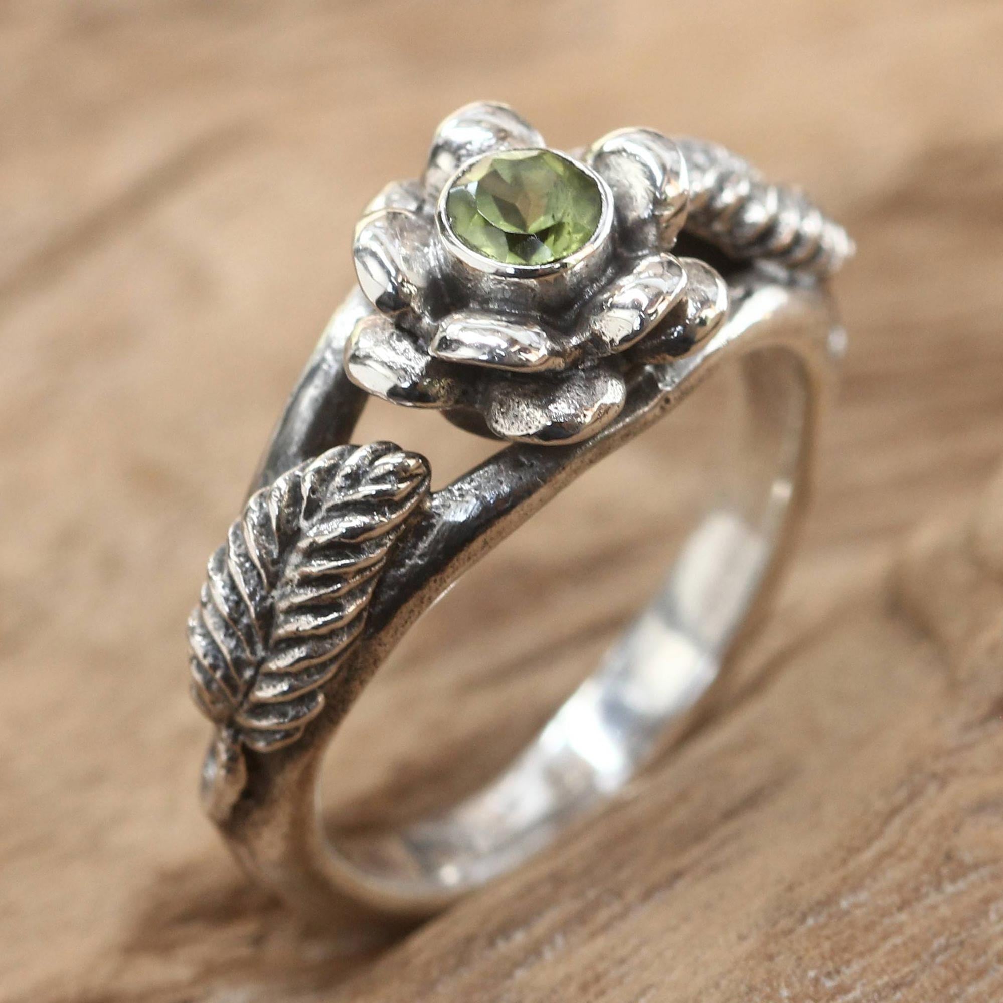 Premium Anemone Blossom Peridot Ring - Handcrafted Sterling Silver Jewelry