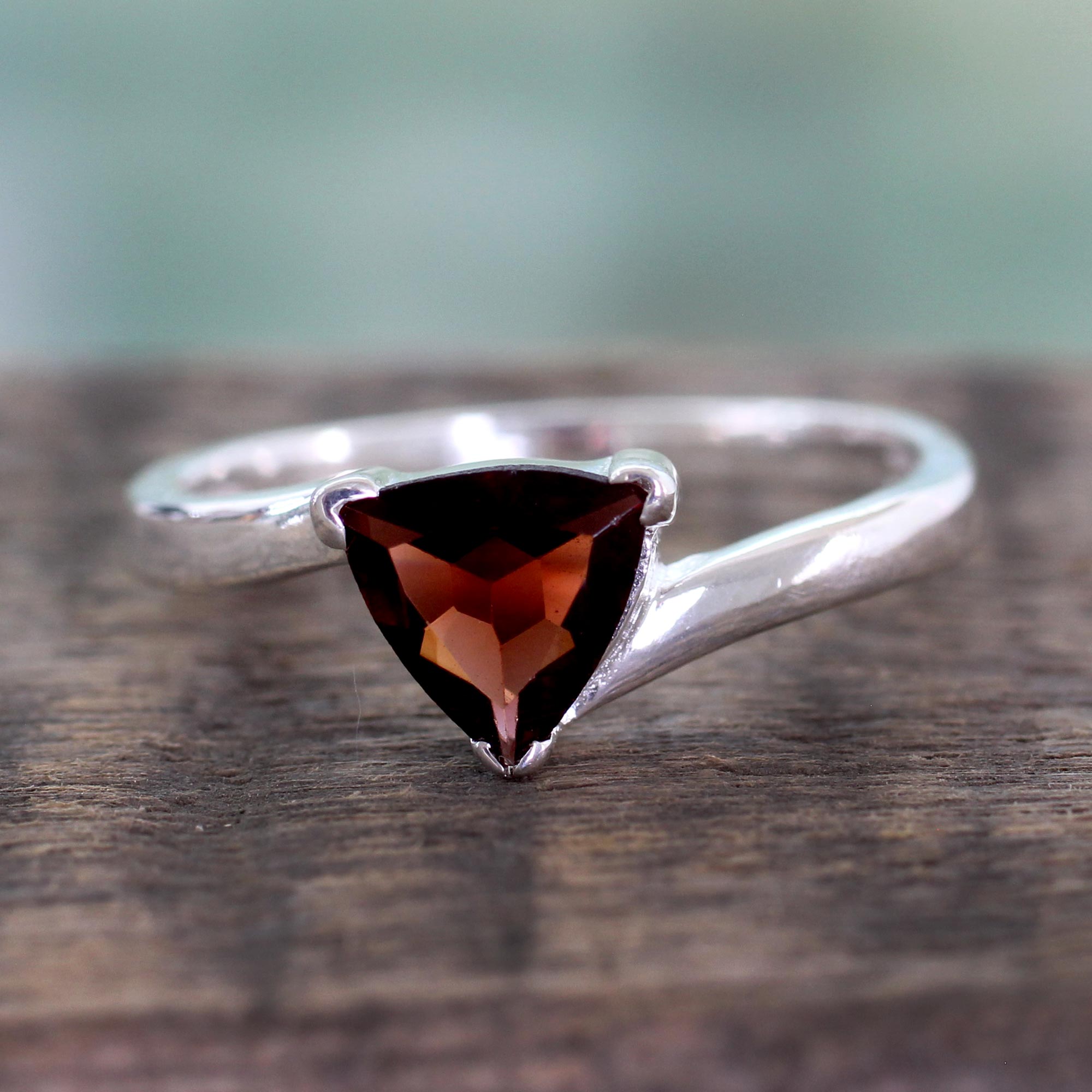 Premium Jaipur Garnet Solitaire Ring - Stone of Love