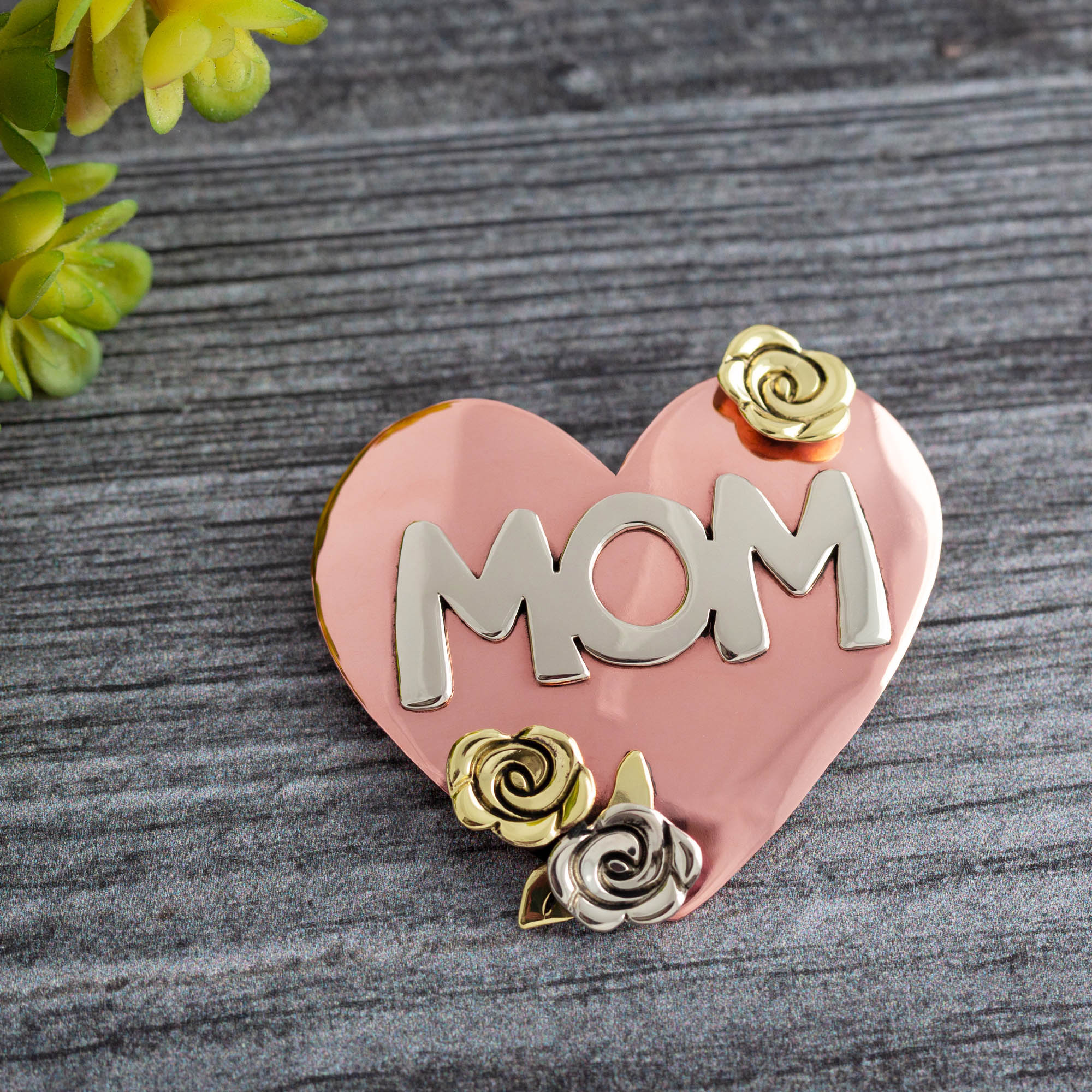 Premium Mixed Metal 'Best Mom' Pin - Handcrafted Heart Design